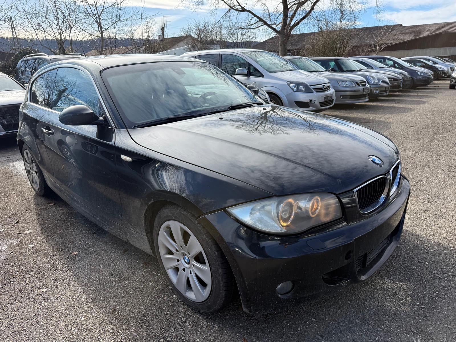 BMW 120d-image-0