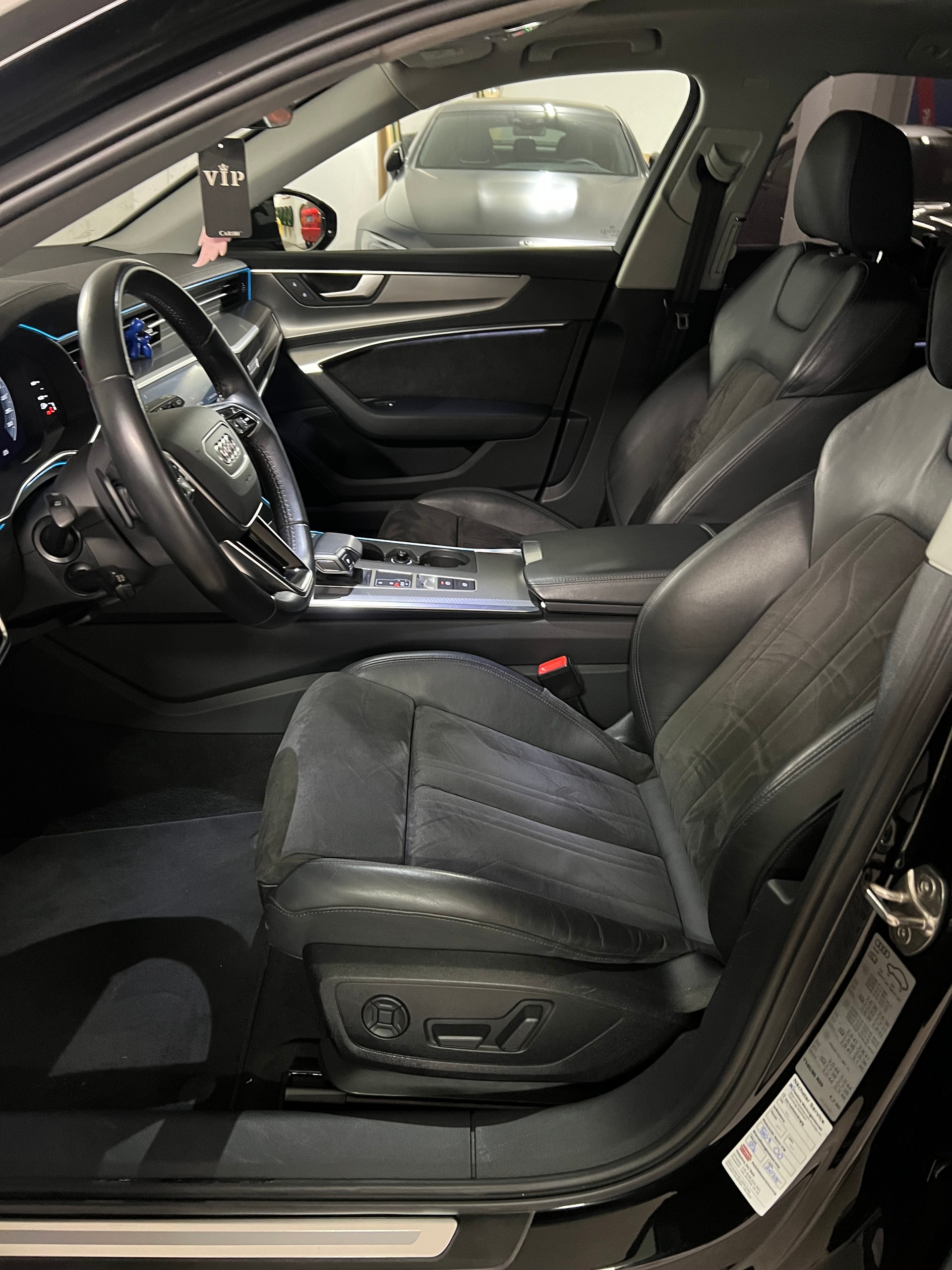 AUDI A6 Avant 45 TDI Sport quattro tiptronic CH-Fahrzeug-image-8