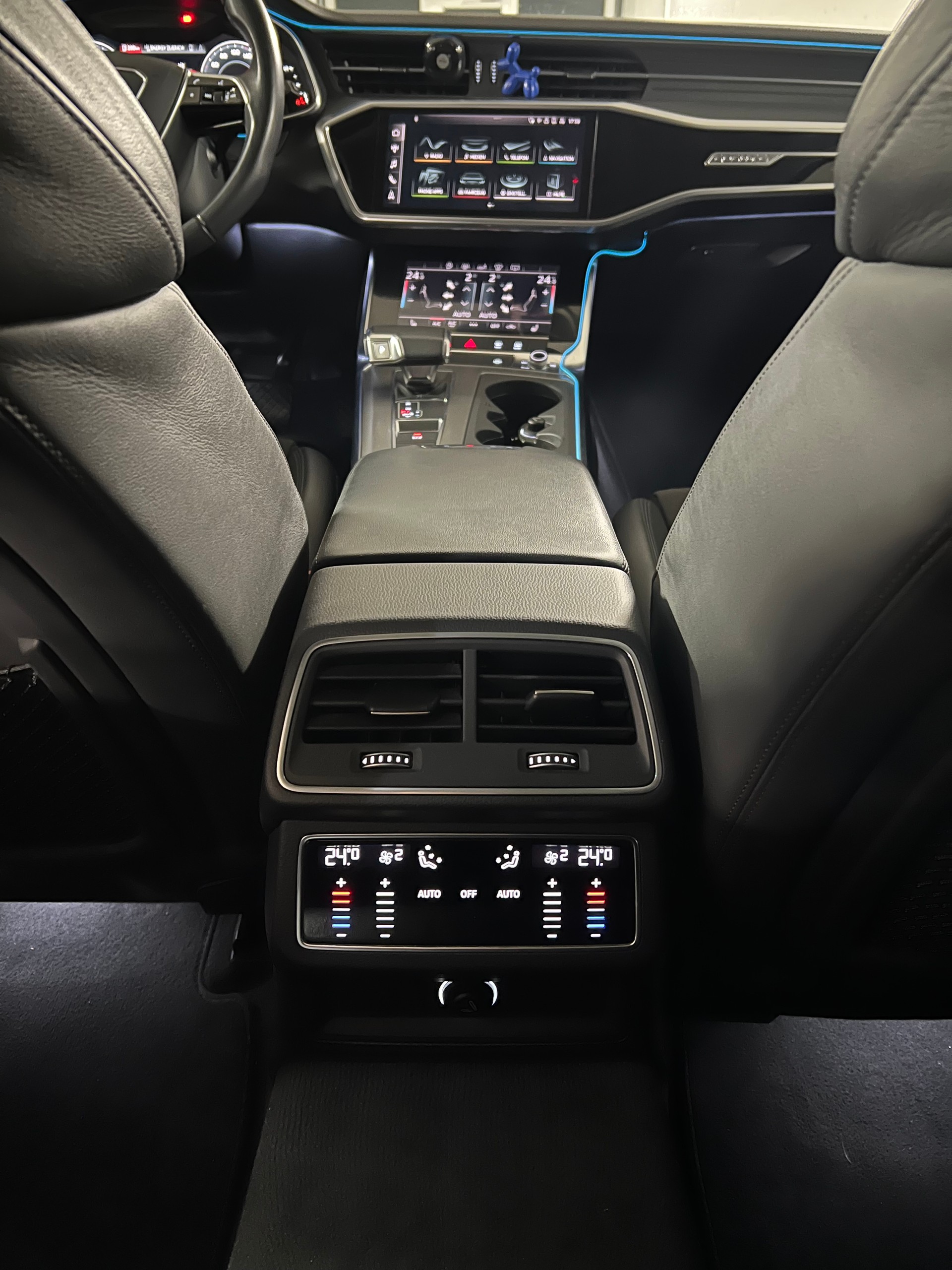 AUDI A6 Avant 45 TDI Sport quattro tiptronic CH-Fahrzeug-image-14