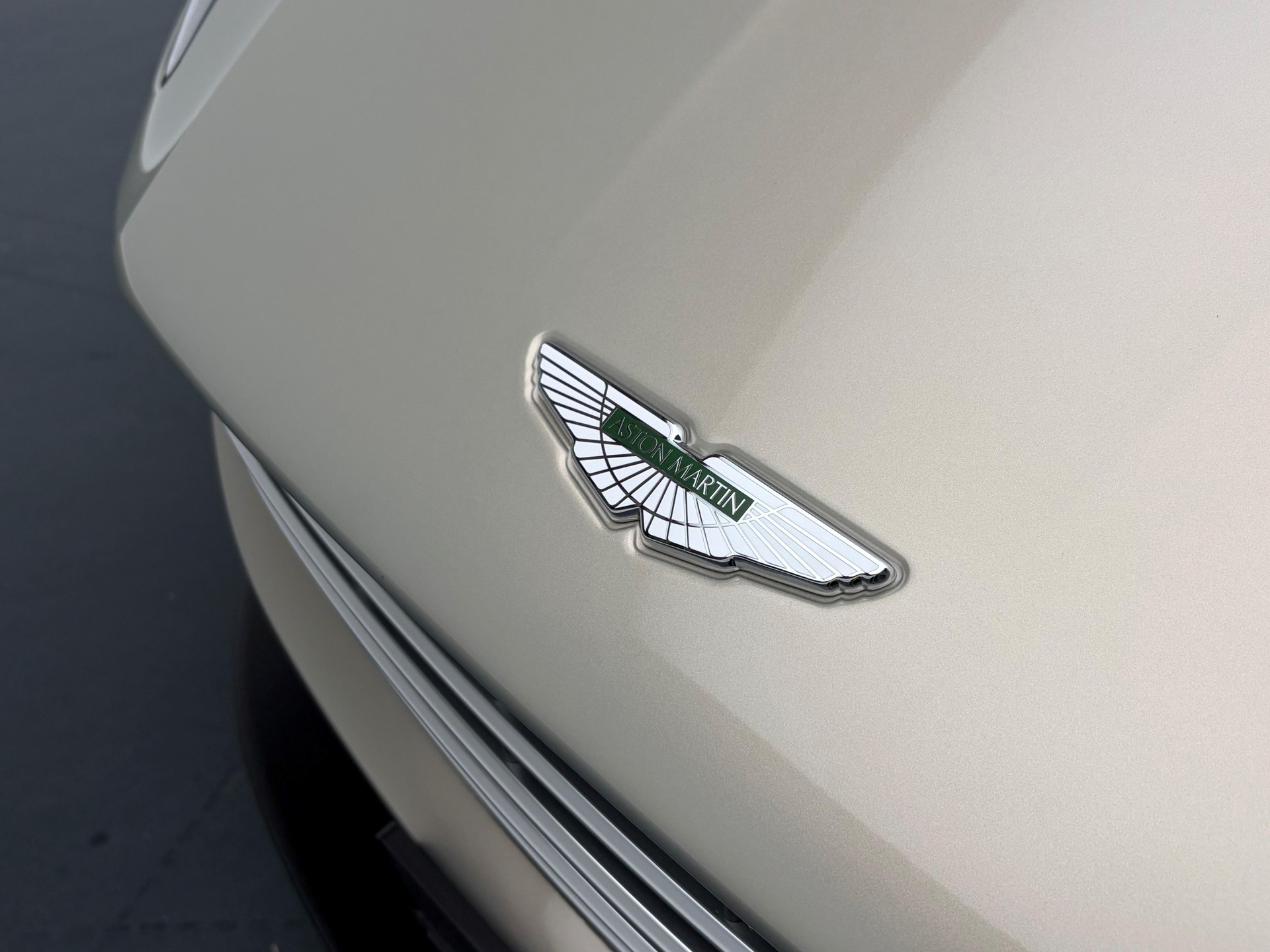 ASTON MARTIN DB11 Volante 4.0 V8 Bi-Turbo-image-20