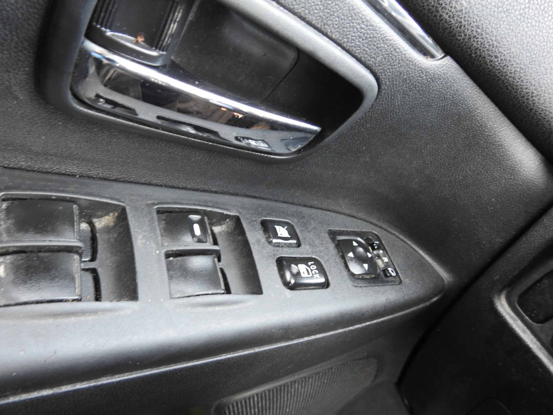 MITSUBISHI ASX 2.2 DID Intense 4WD Automatic-image-25