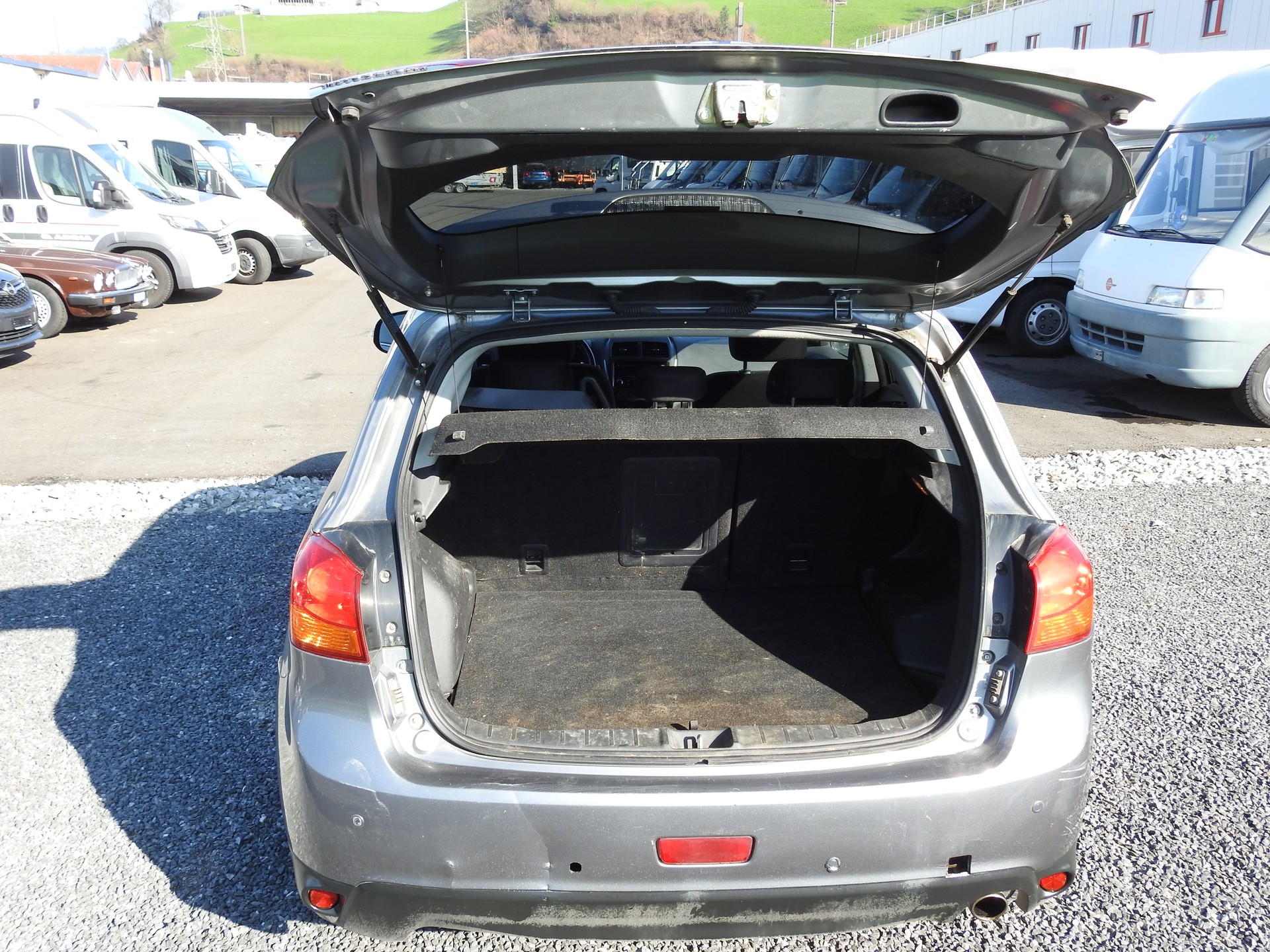 MITSUBISHI ASX 2.2 DID Intense 4WD Automatic-image-10