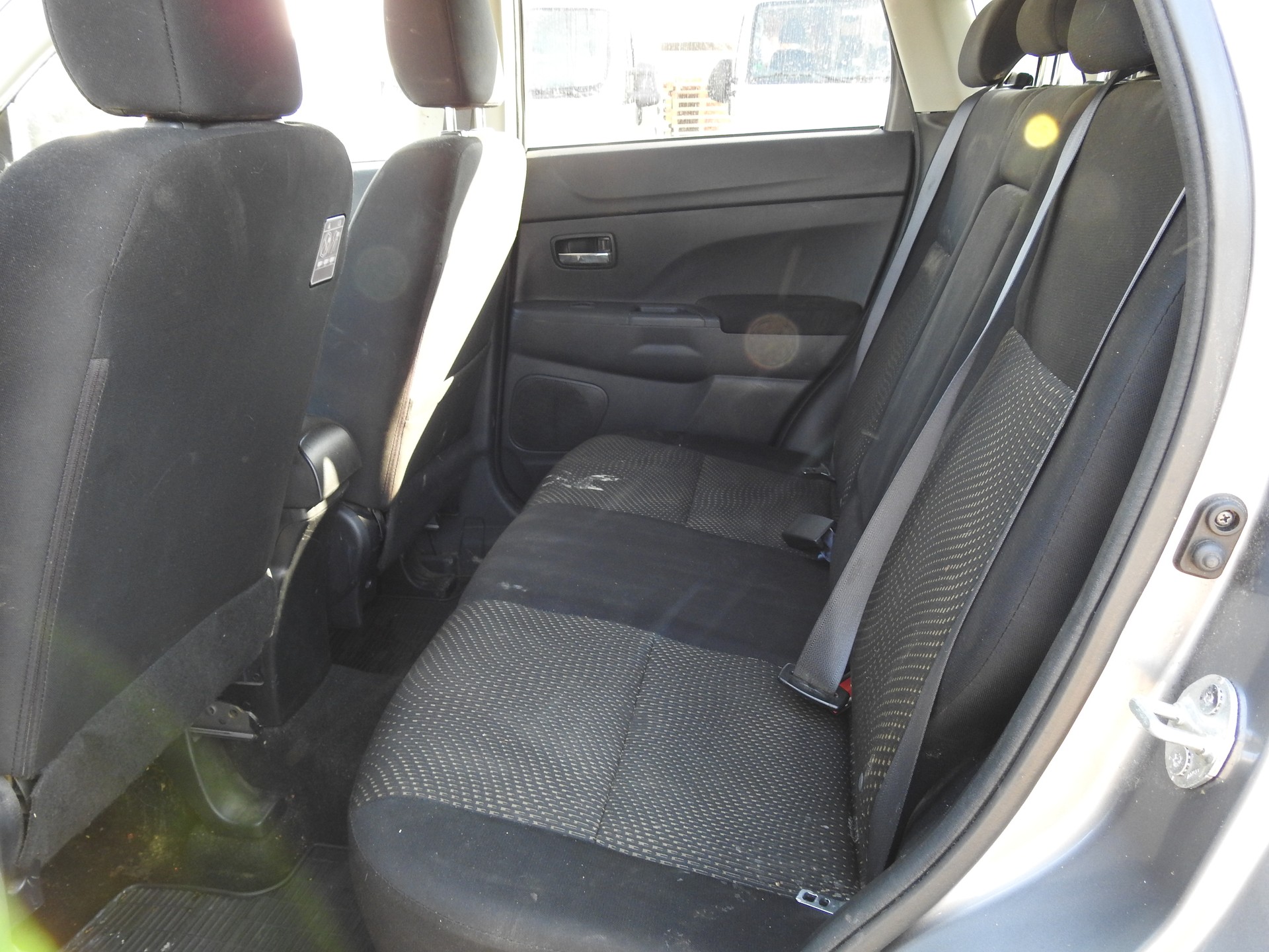 MITSUBISHI ASX 2.2 DID Intense 4WD Automatic-image-13