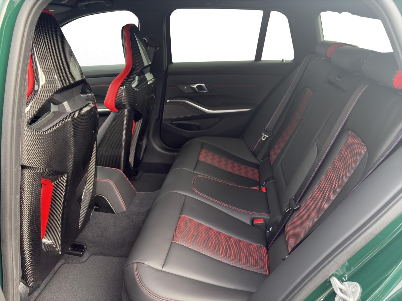 BMW M3 CS xDrive Touring-image-14