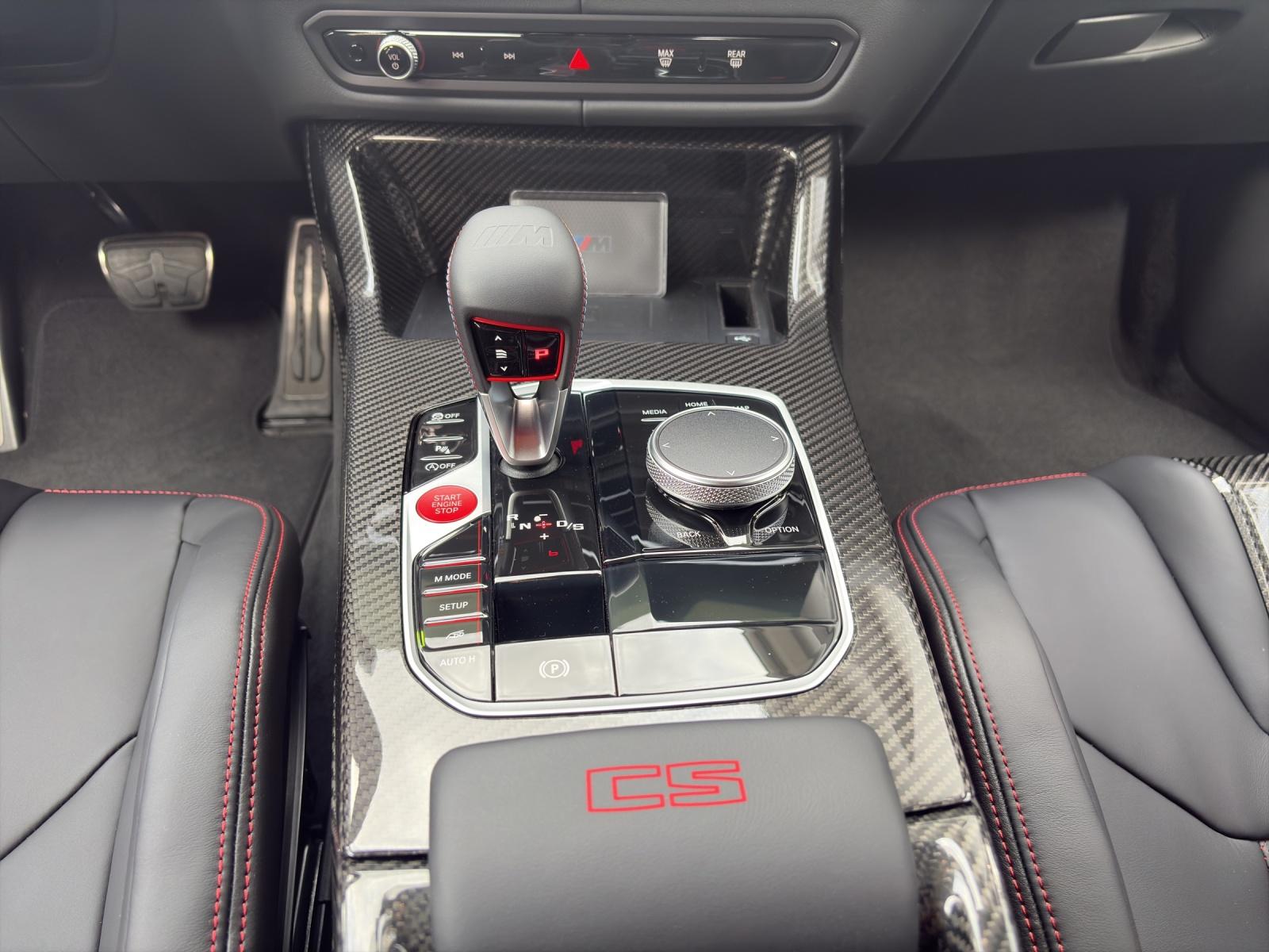 BMW M3 CS xDrive Touring-image-19