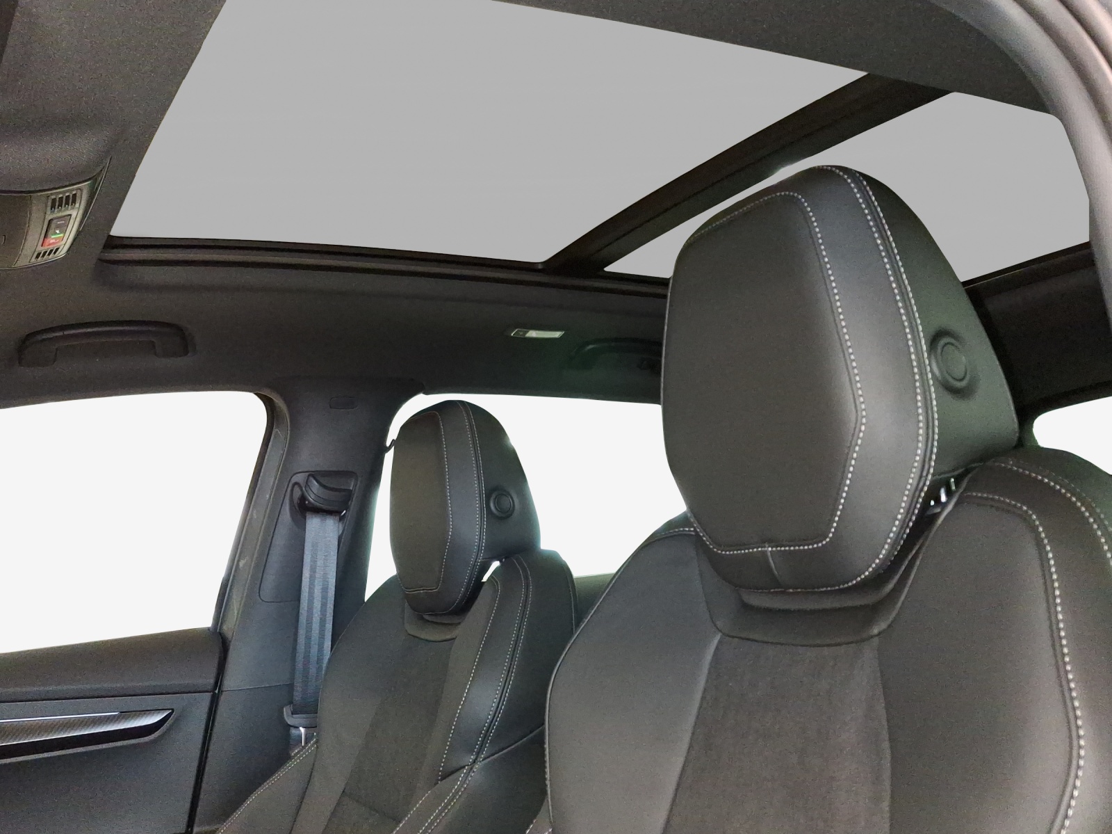 SKODA Karoq 2.0 TSI SportLine 4x4 DSG-image-14