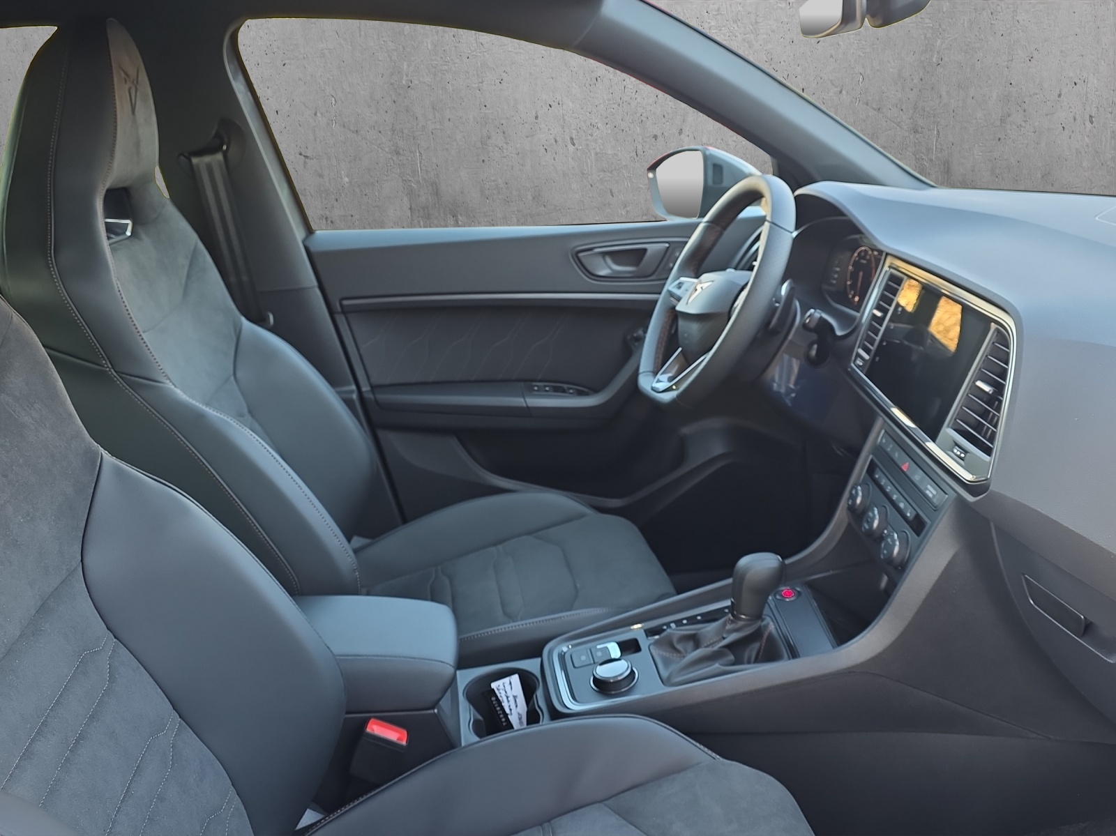 CUPRA Ateca 2.0TSI Inicio 4Drive DSG-image-10