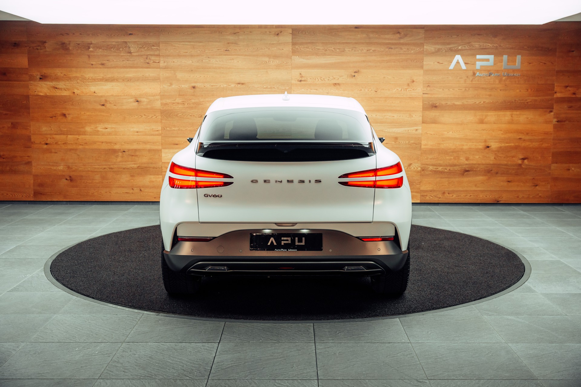 GENESIS GV60 77.4 kWh Sport Plus AWD-image-23