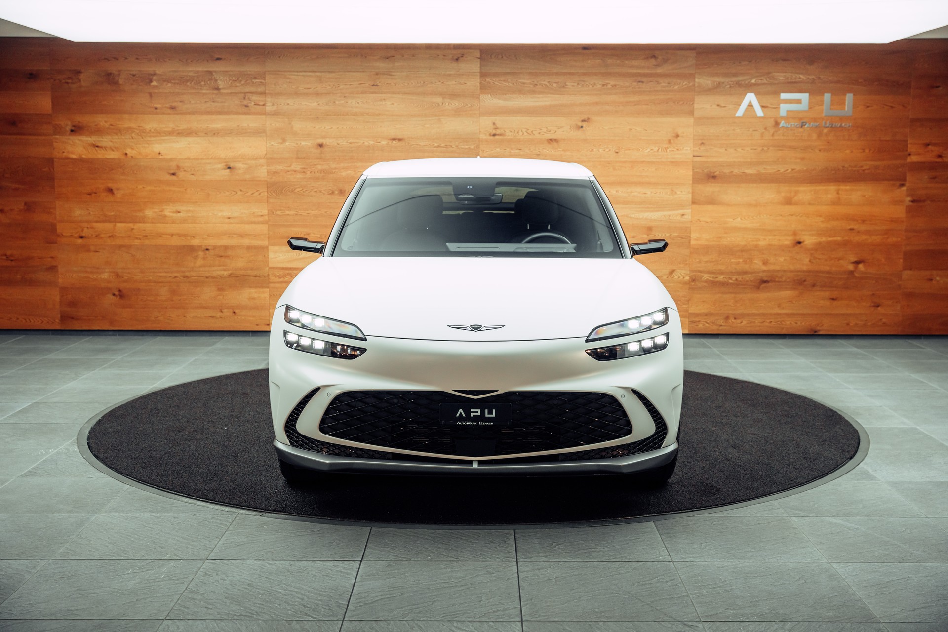 GENESIS GV60 77.4 kWh Sport Plus AWD-image-24