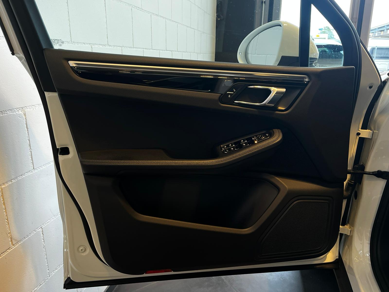 PORSCHE Macan S Diesel-image-20