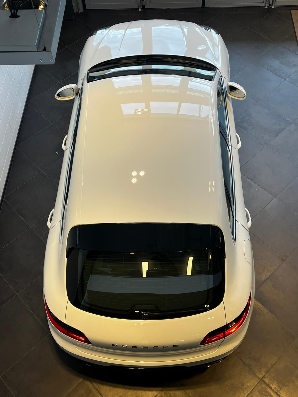 PORSCHE Macan S Diesel-image-10