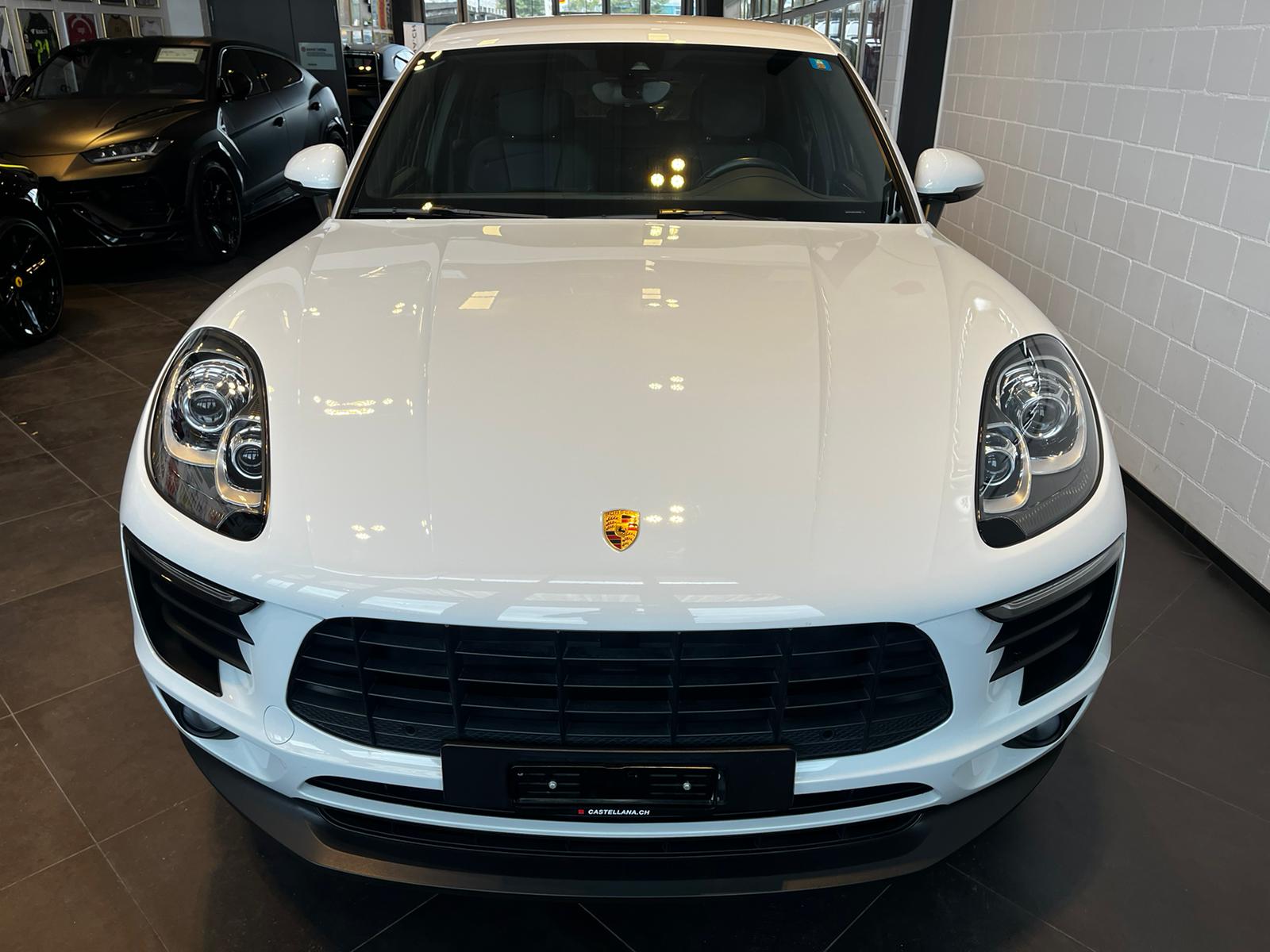 PORSCHE Macan S Diesel-image-2