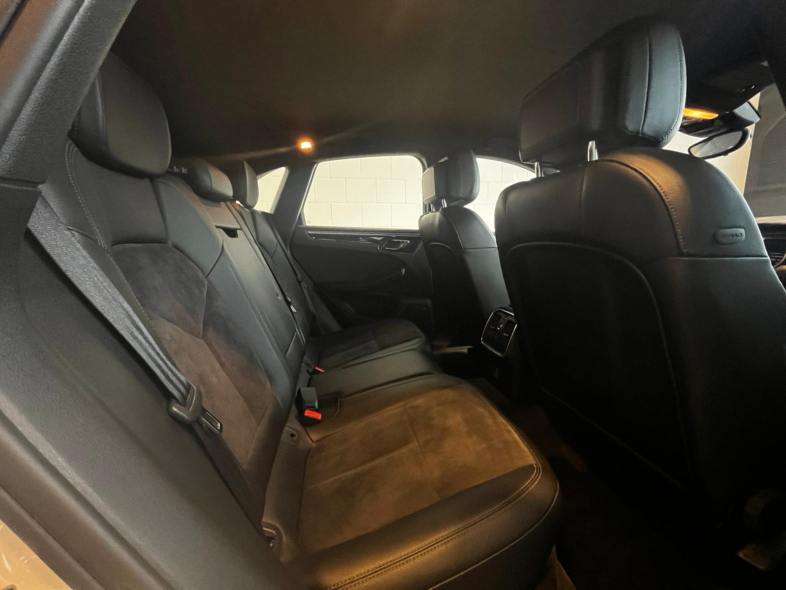 PORSCHE Macan S Diesel-image-15