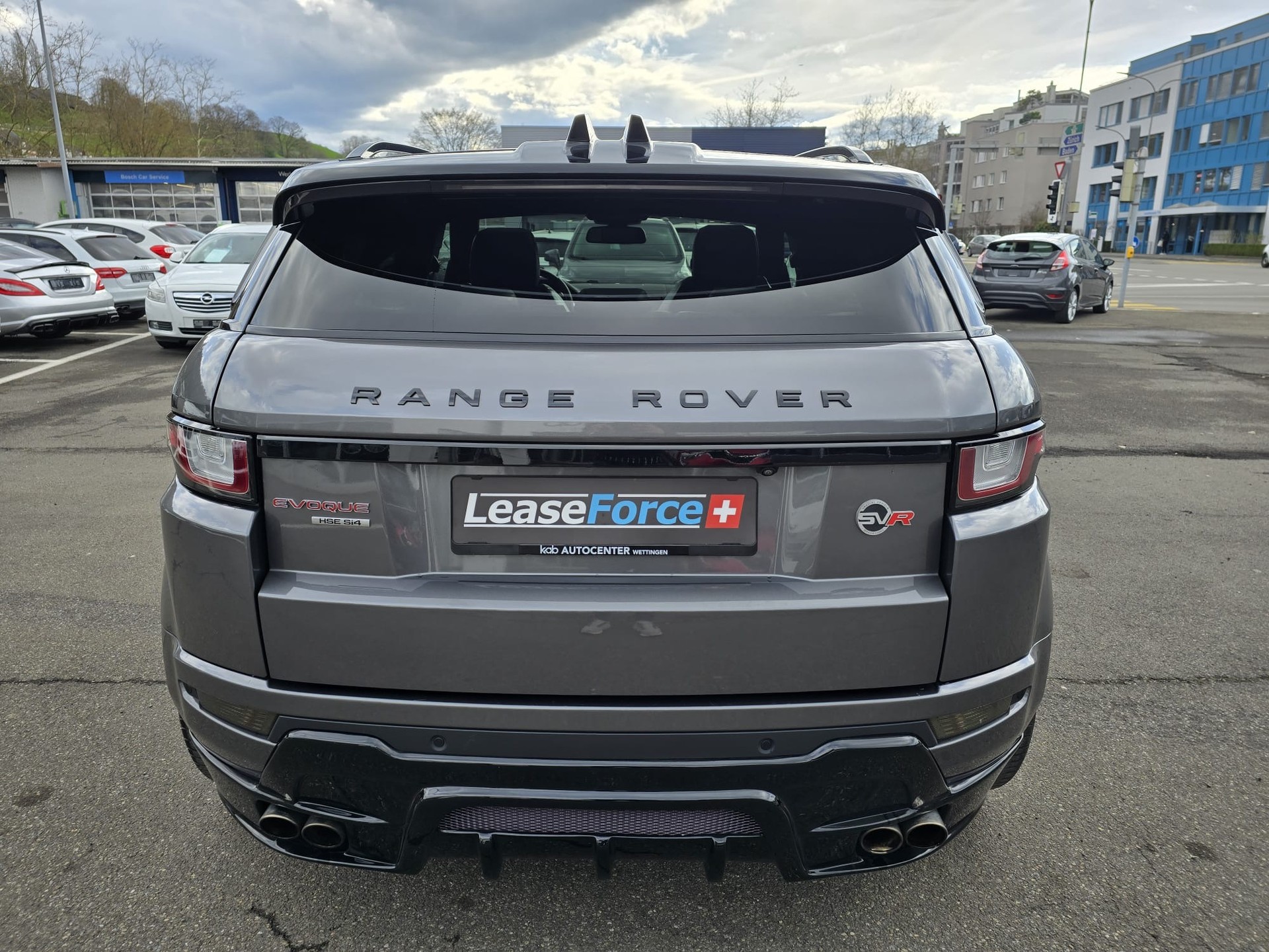 LAND ROVER Range Rover Evoque 2.0 Si4 HSE Dynamic AT9-image-3