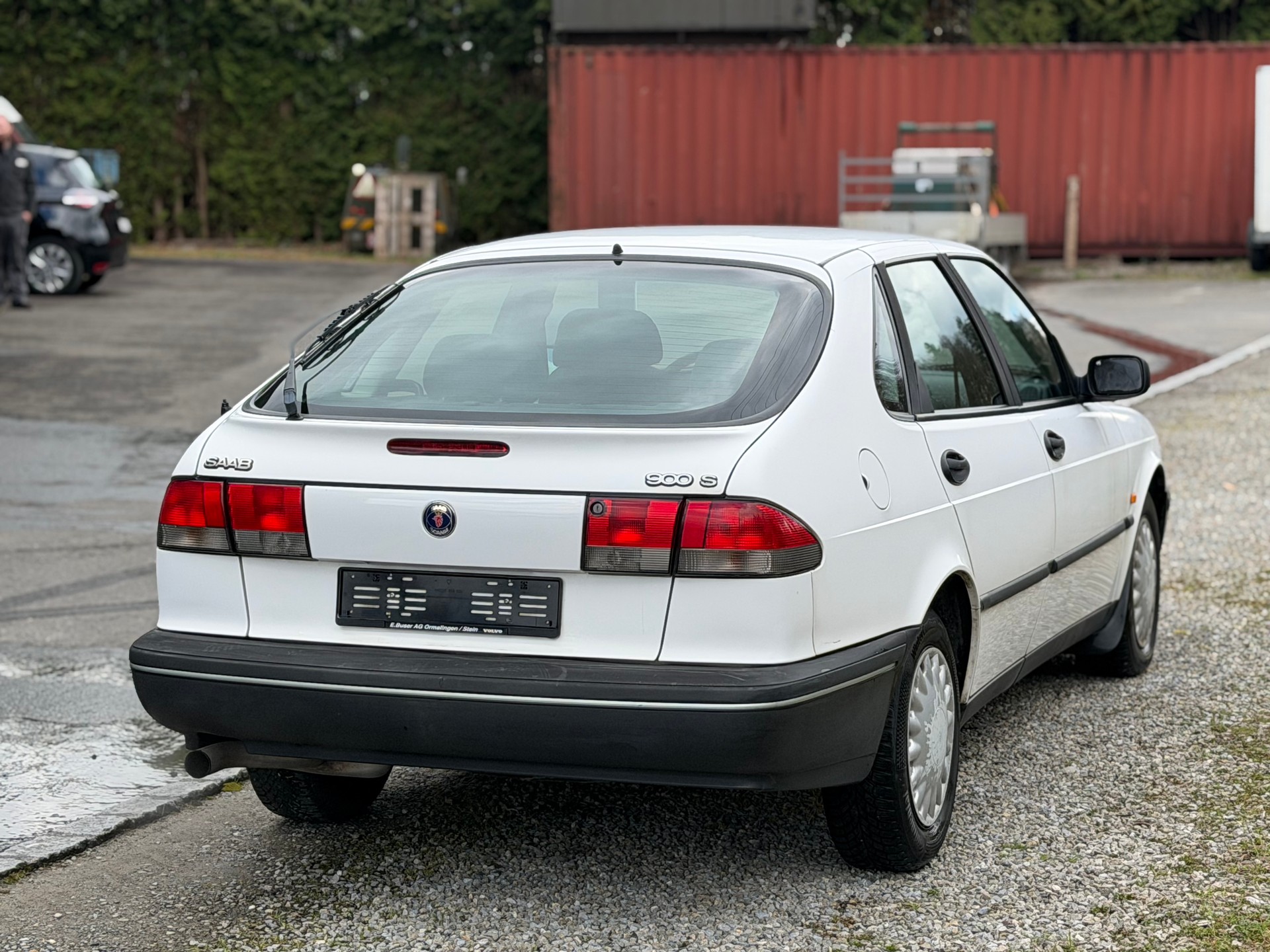 SAAB 900 S 2.0i-16-image-5