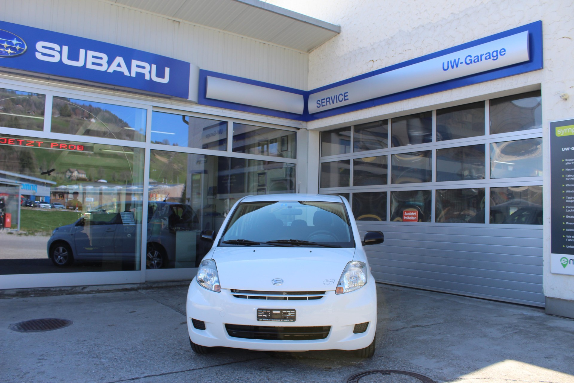 DAIHATSU Sirion 1.3 eco 4WD