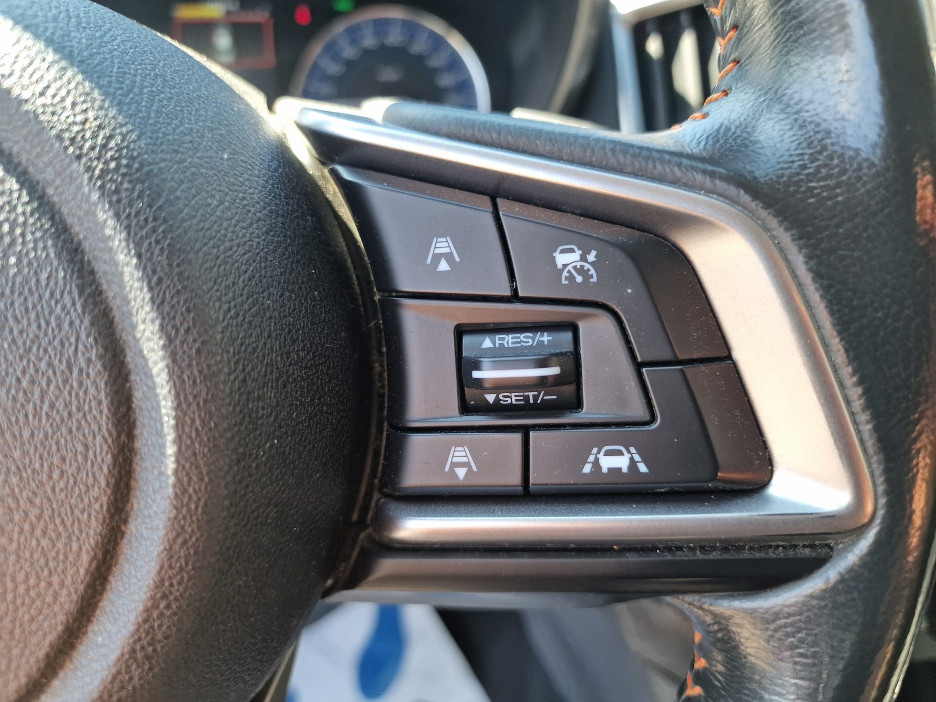 SUBARU XV 2.0 e-Boxer Swiss Plus AWD Lineartronic 24Mt Gara 8xBereift-image-15