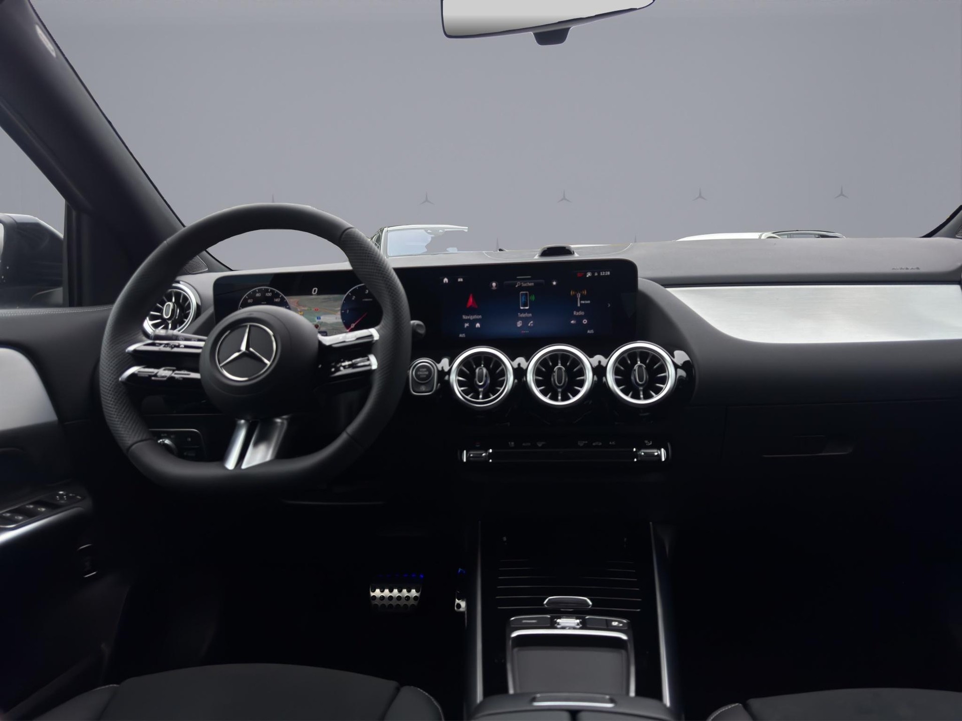 MERCEDES-BENZ GLA 220 d Swiss Star AMG Line 4matic-image-13