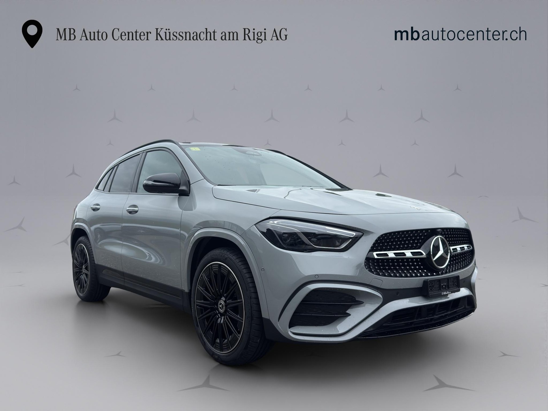 MERCEDES-BENZ GLA 220 d Swiss Star AMG Line 4matic-image-8
