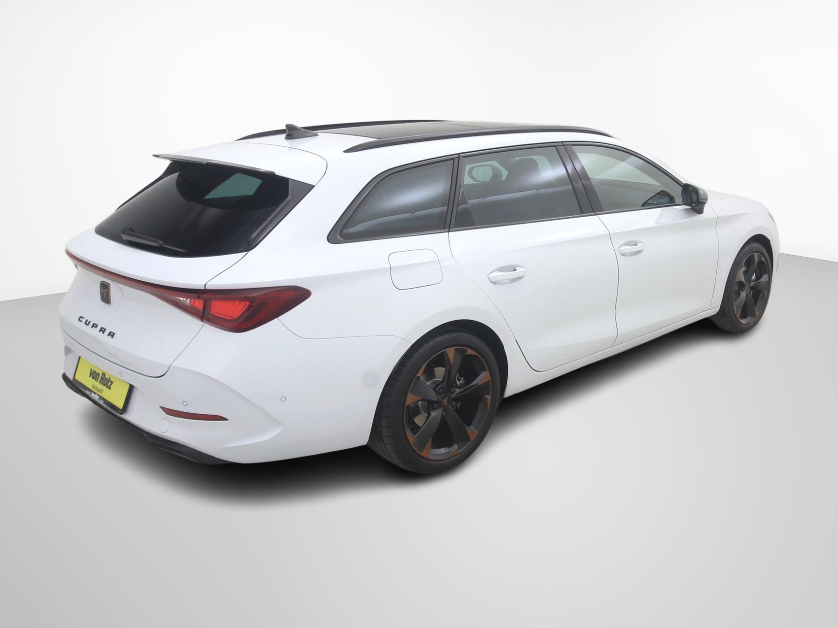CUPRA Leon ST 1.5 eTSI ACT DSG-image-5