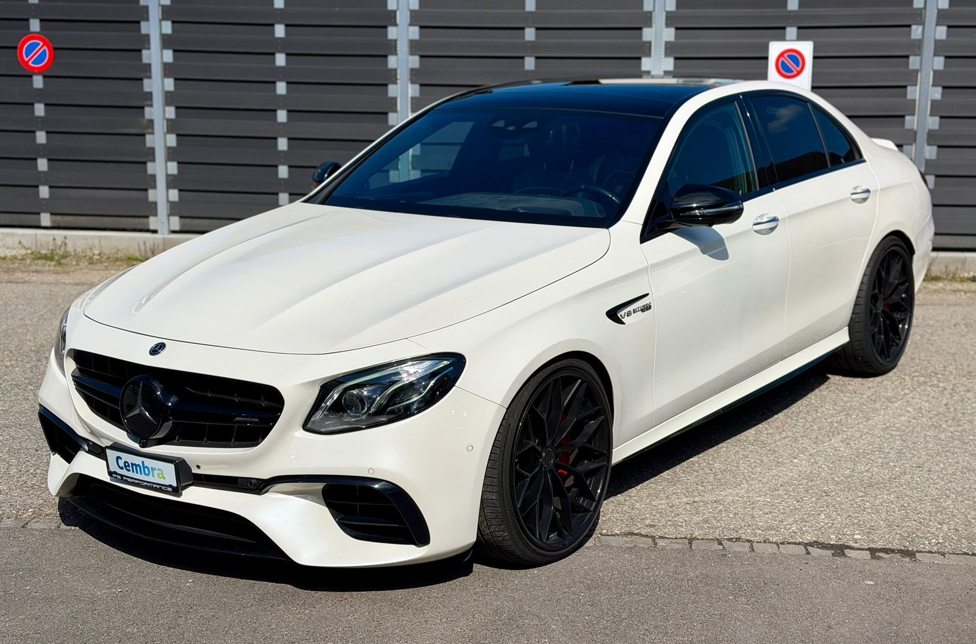 MERCEDES-BENZ E 63 AMG S 4Matic Speedshift MCT-image-2