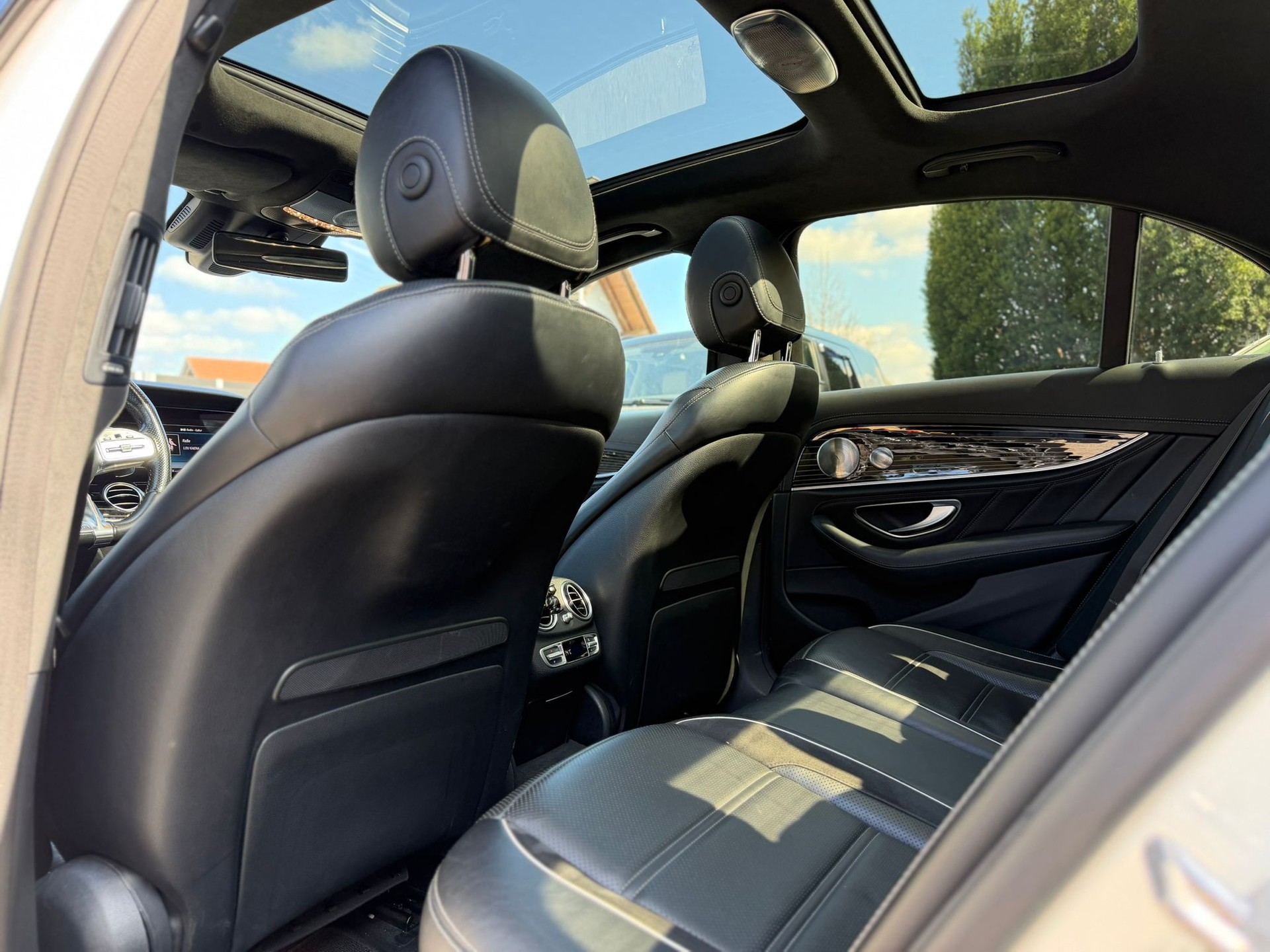 MERCEDES-BENZ E 63 AMG S 4Matic Speedshift MCT-image-13