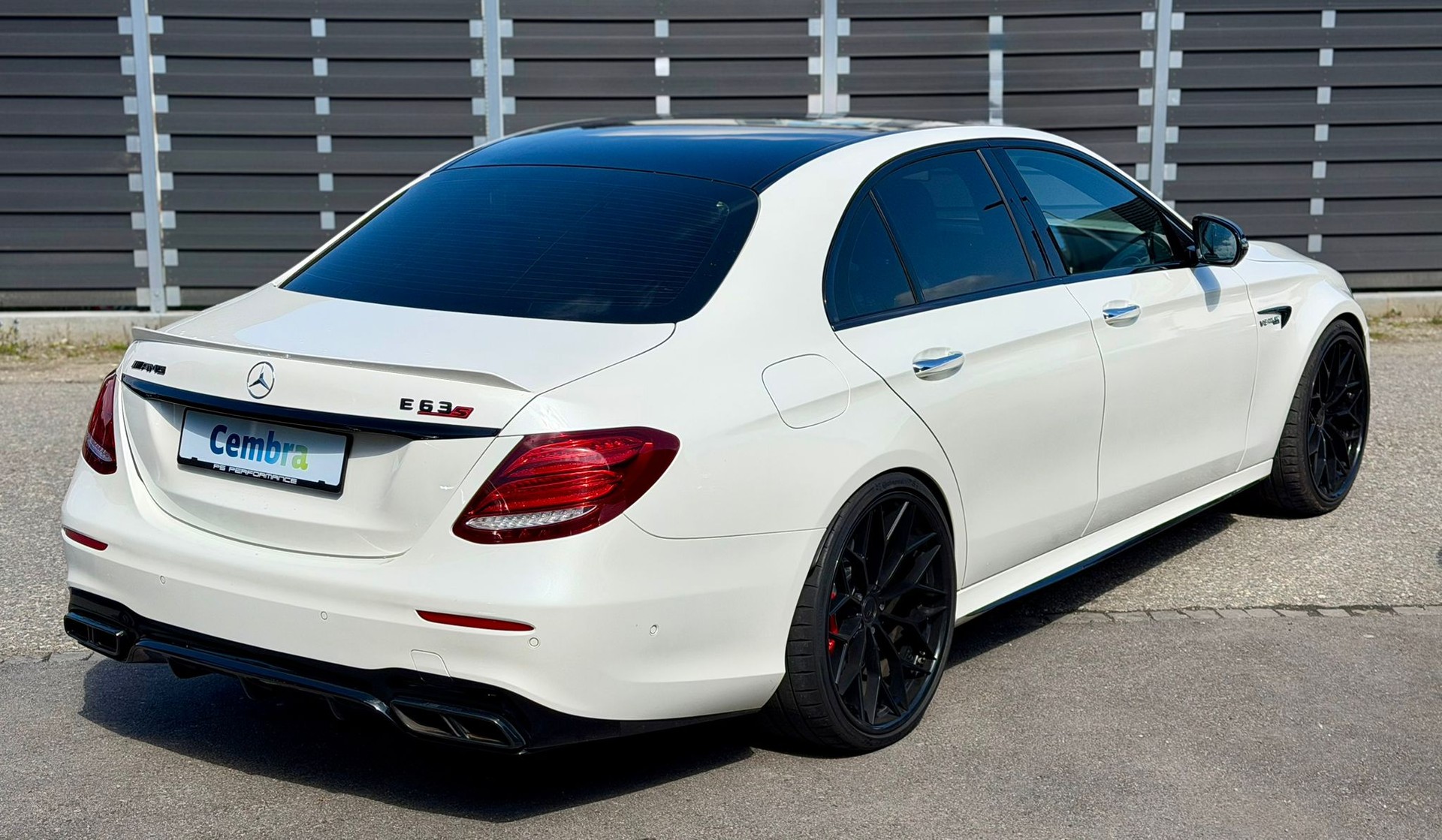 MERCEDES-BENZ E 63 AMG S 4Matic Speedshift MCT-image-5