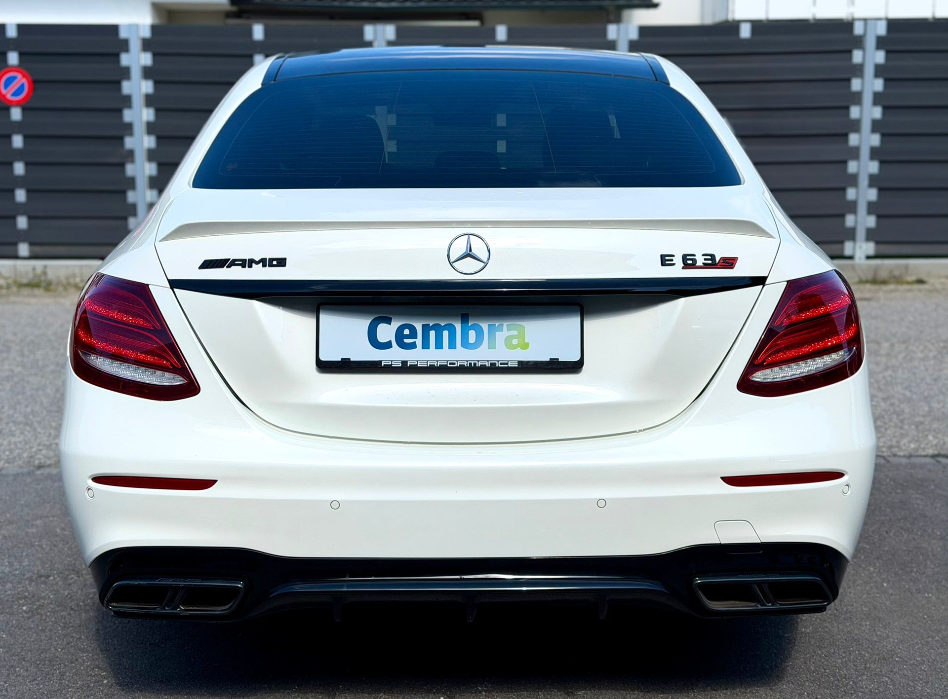 MERCEDES-BENZ E 63 AMG S 4Matic Speedshift MCT-image-4