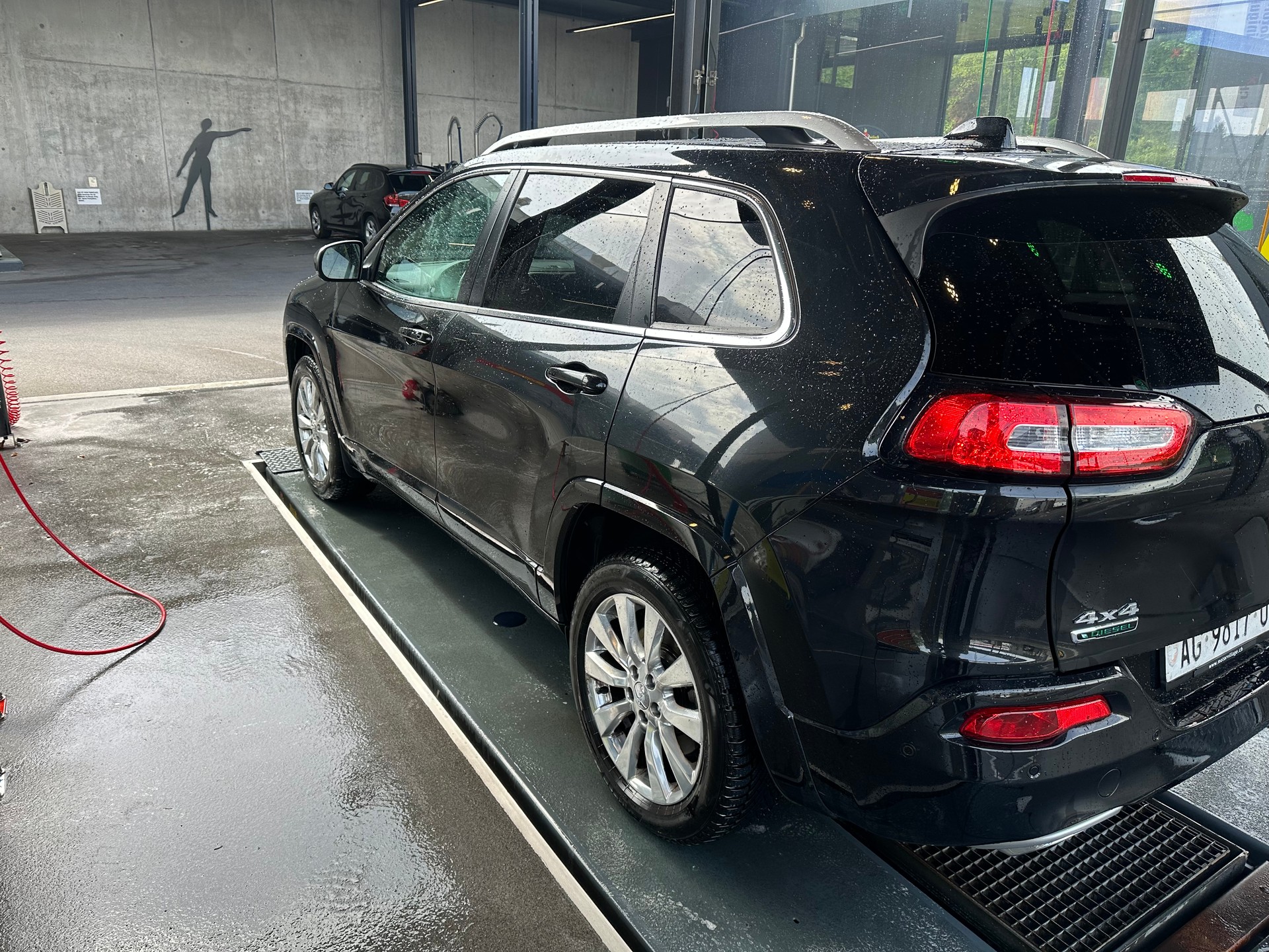 JEEP Cherokee 2.2TD Overland AWD 9ATX AD-image-2