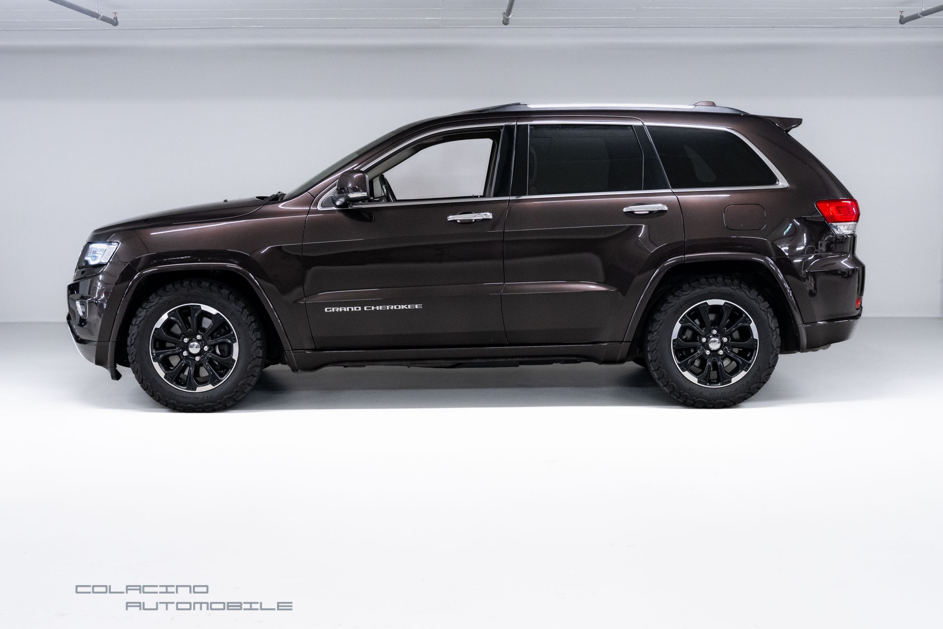 JEEP Grand Cherokee 3.0 CRD Overland Automatic-image-6
