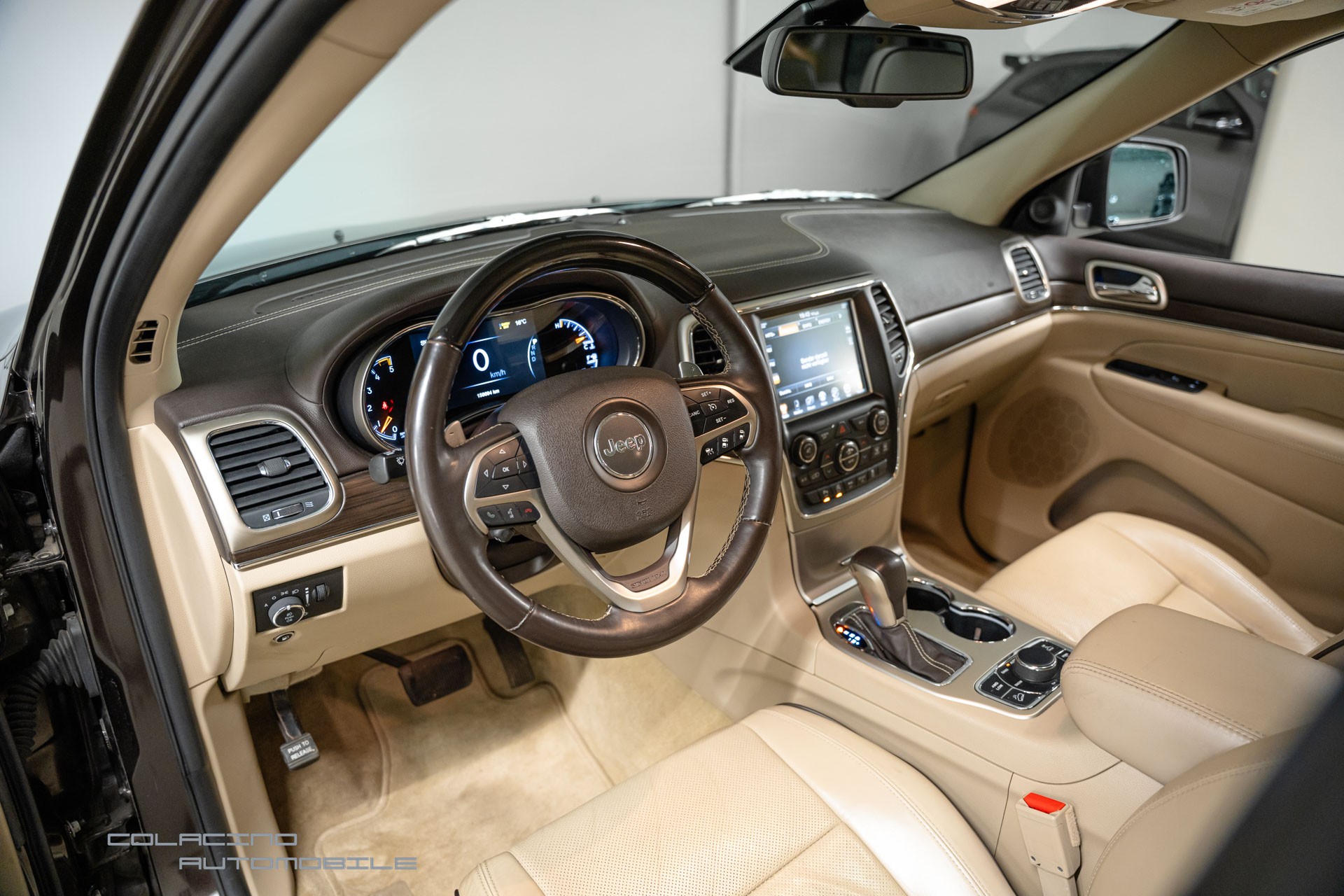 JEEP Grand Cherokee 3.0 CRD Overland Automatic-image-11