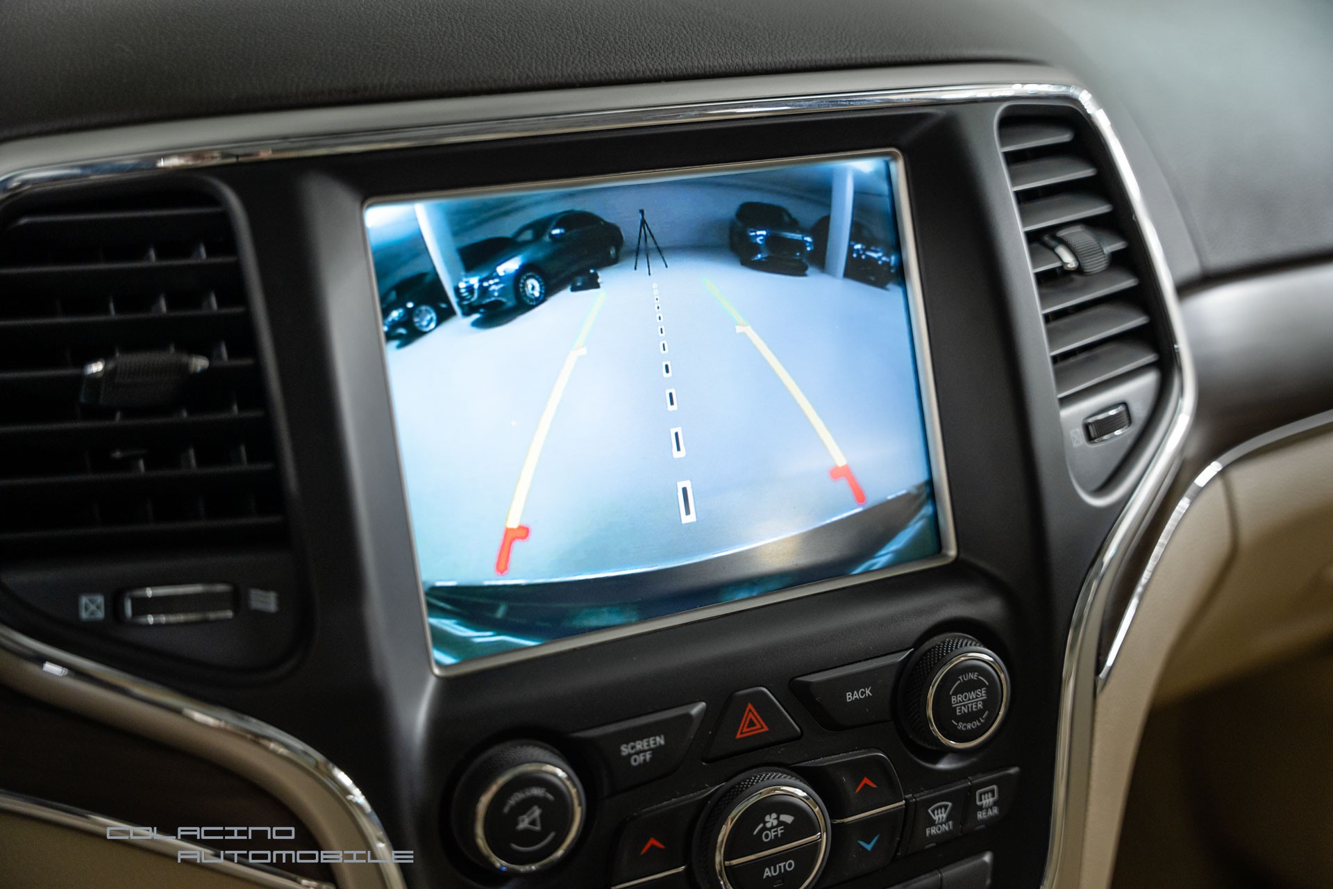 JEEP Grand Cherokee 3.0 CRD Overland Automatic-image-22