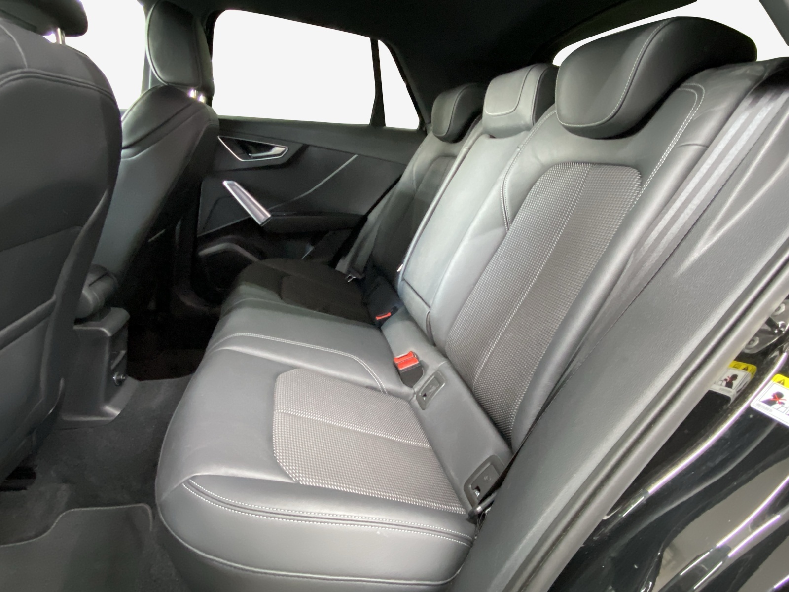 AUDI Q2 40 TFSI S line Attraction quattro S-tronic-image-11