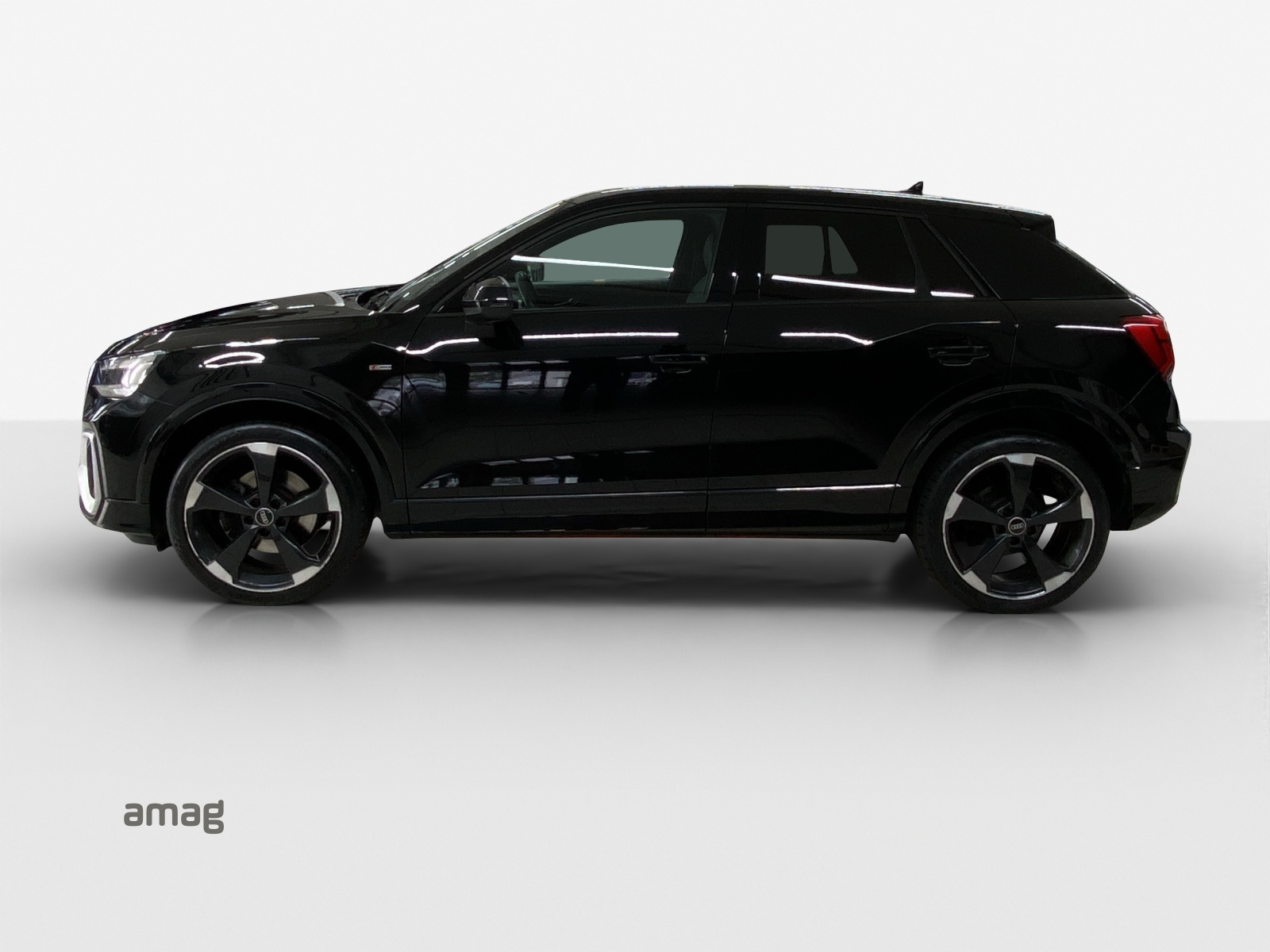 AUDI Q2 40 TFSI S line Attraction quattro S-tronic-image-1