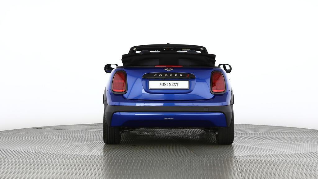 MINI Cooper S Cabrio-image-13