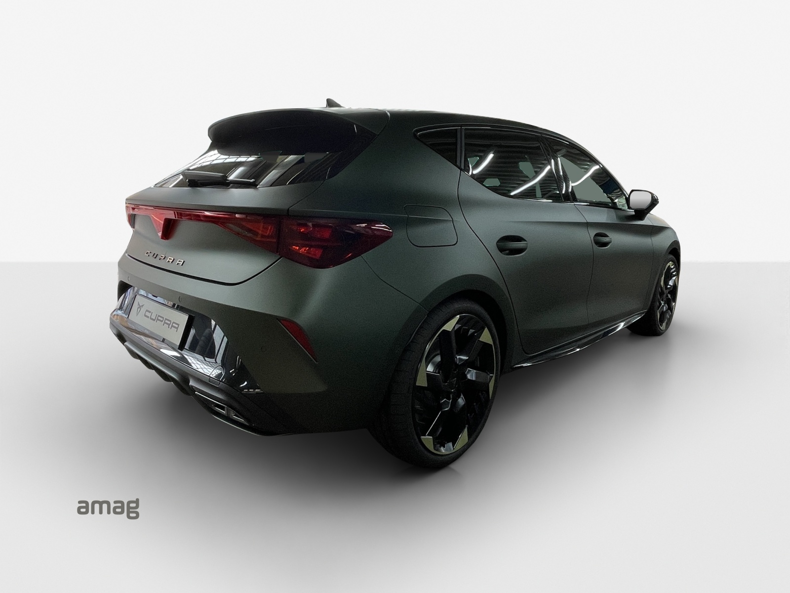 CUPRA LEON 1.5 e-HYBRID pHEV Prime Edition VZ DSG-image-4