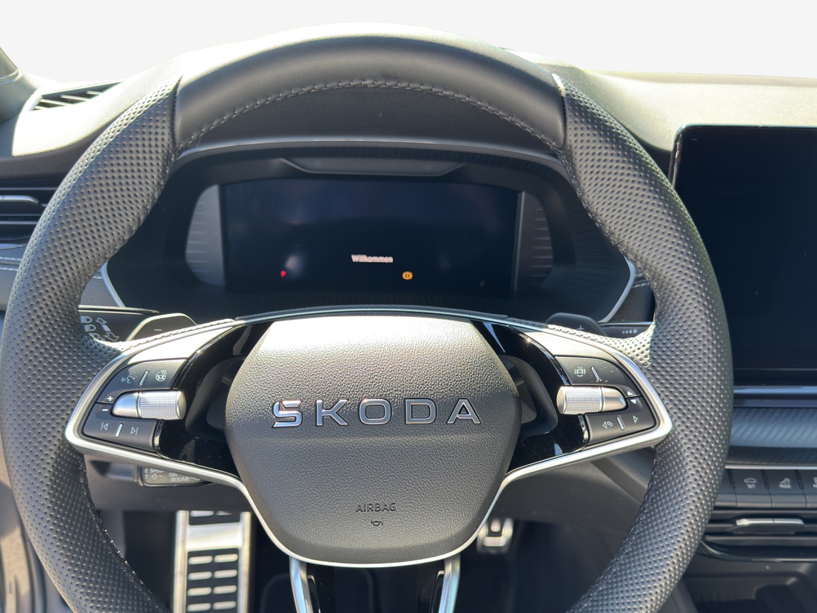 SKODA Octavia Sportline Dynamic-image-7