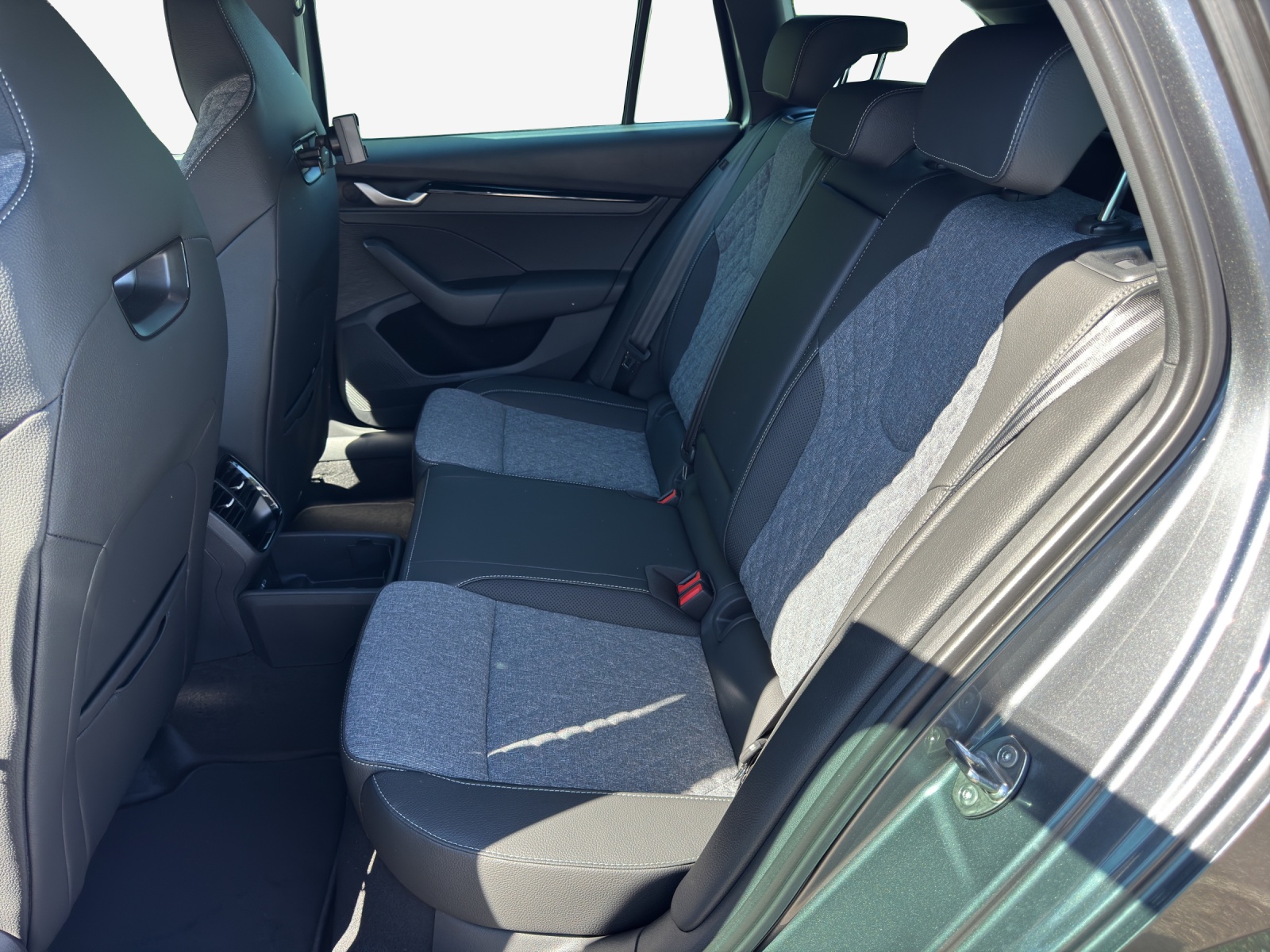 SKODA Octavia Sportline Dynamic-image-8
