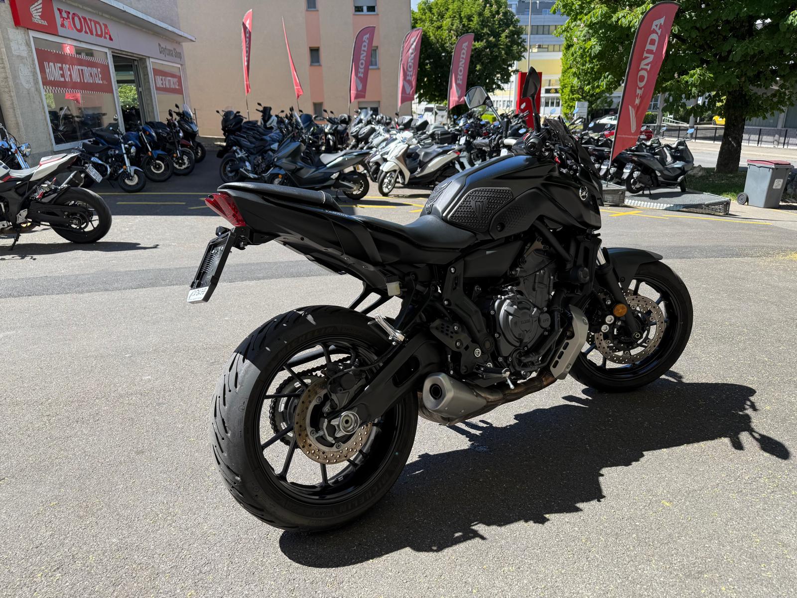 YAMAHA MT-07-image-5