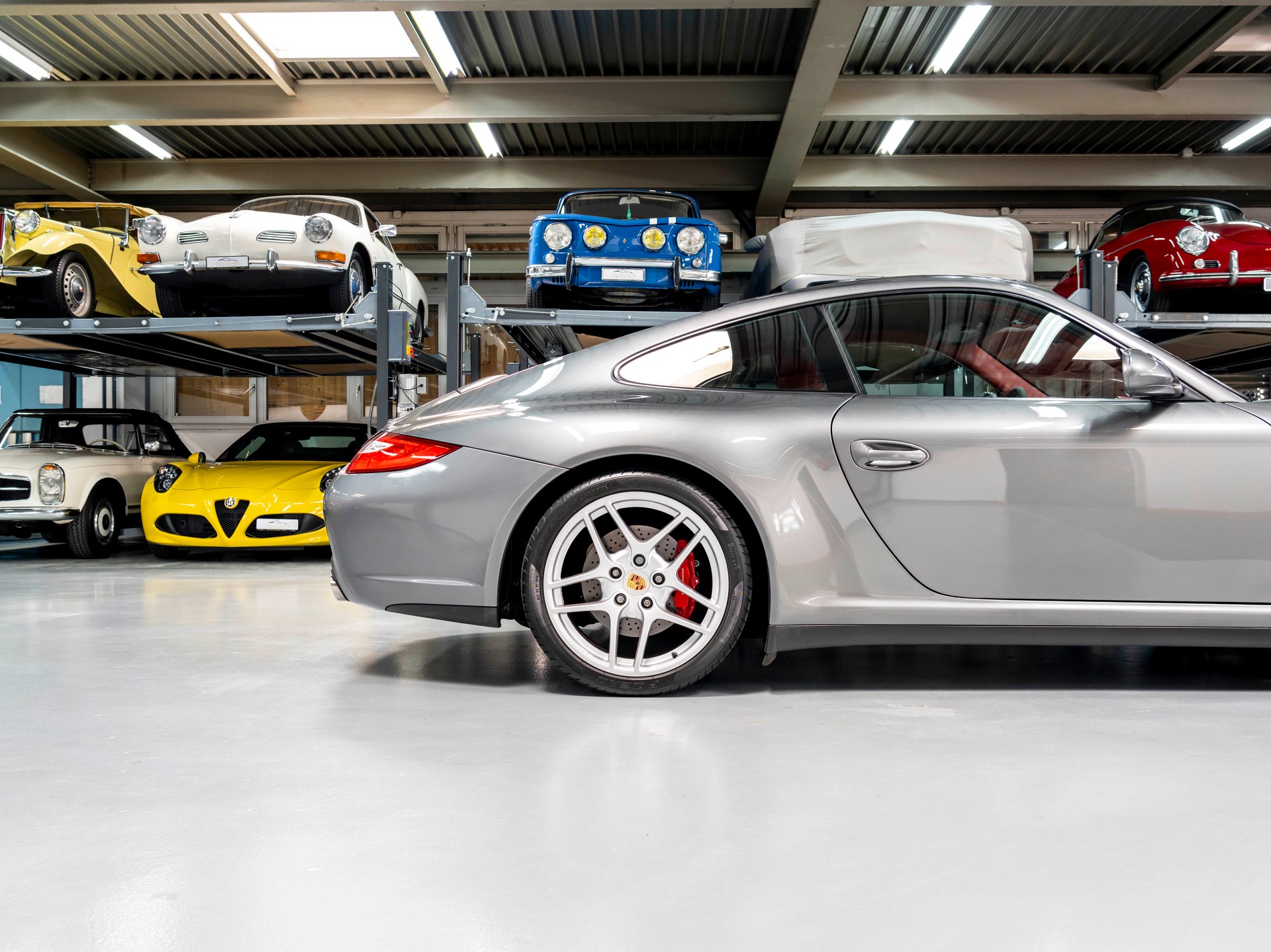 PORSCHE 911 Carrera 4S PDK-image-11