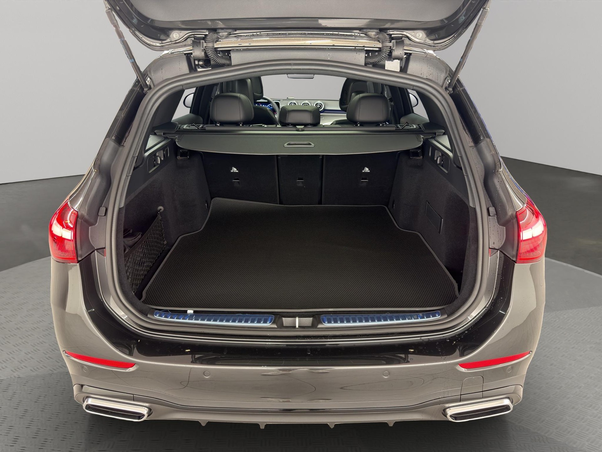 MERCEDES-BENZ C 300 AMG Line 4matic-image-6