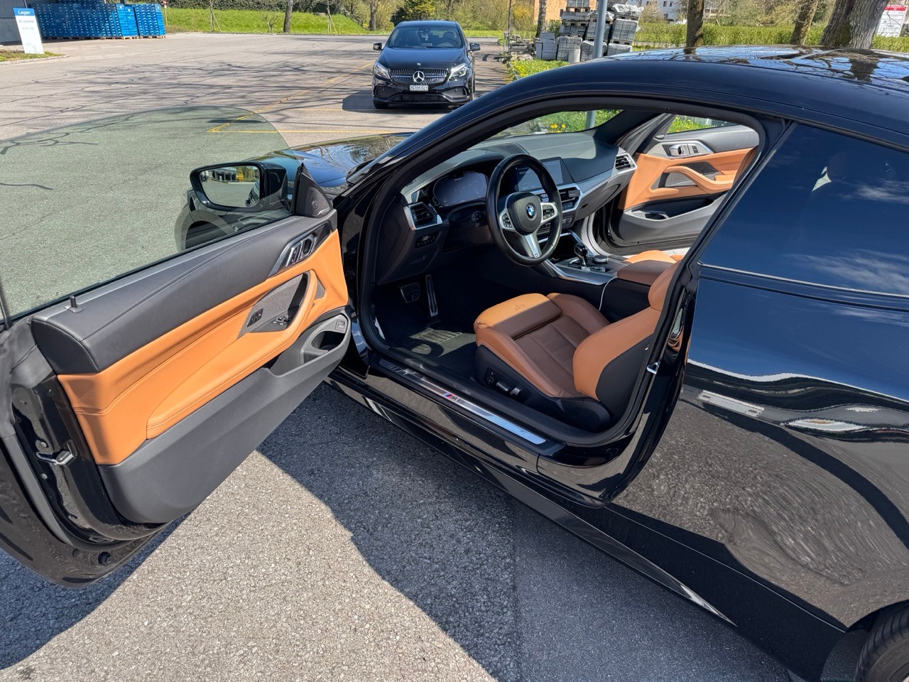 BMW M440i xDrive-image-4