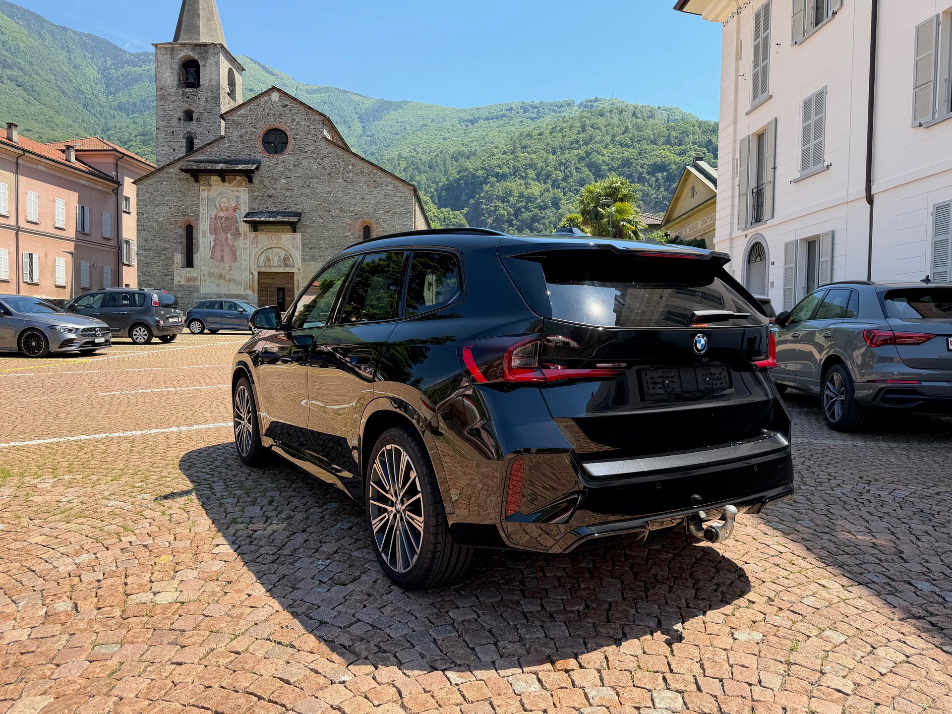 BMW X1 xDrive 23i 48V M Sport-image-6