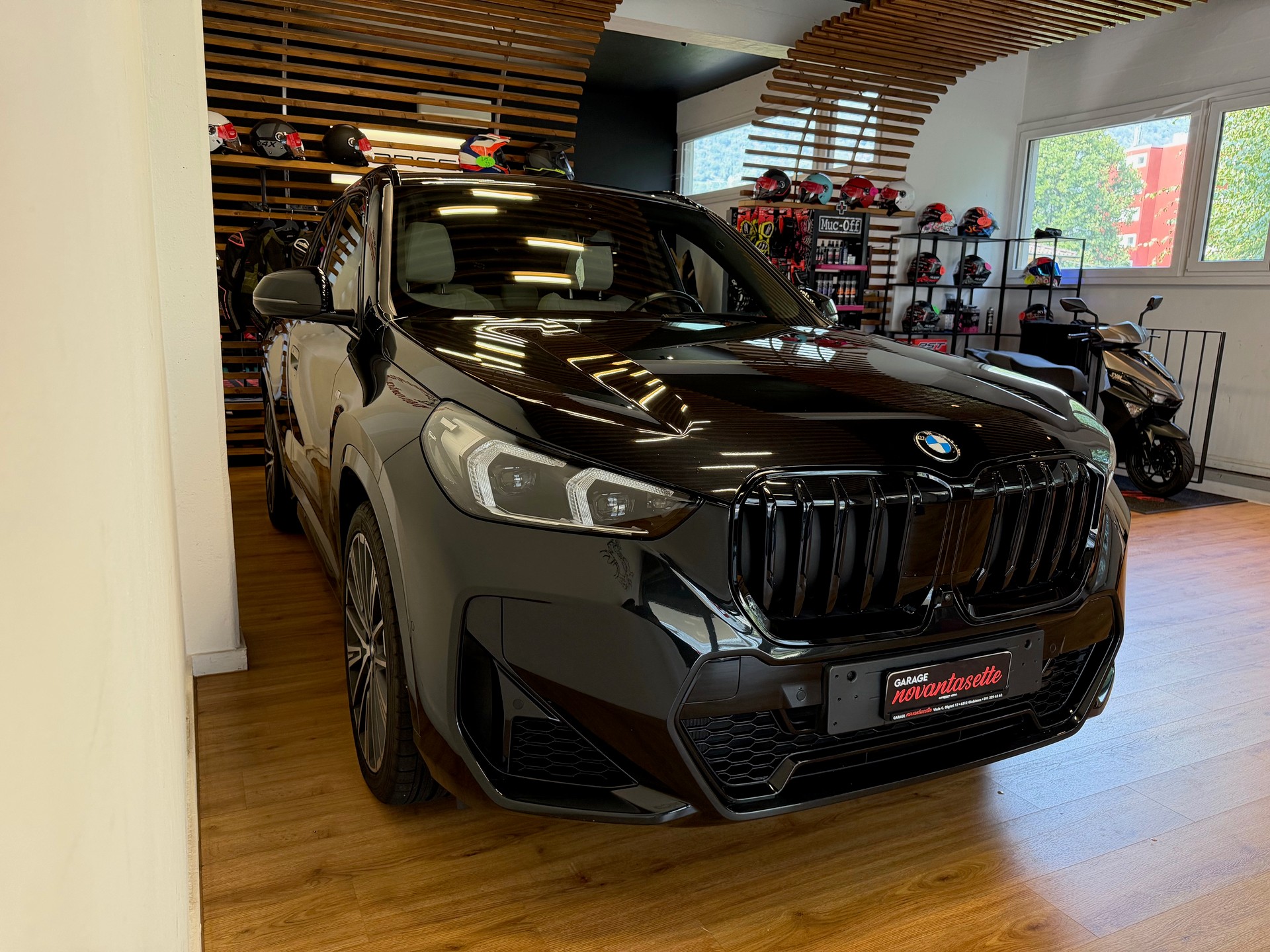 BMW X1 xDrive 23i 48V M Sport-image-3