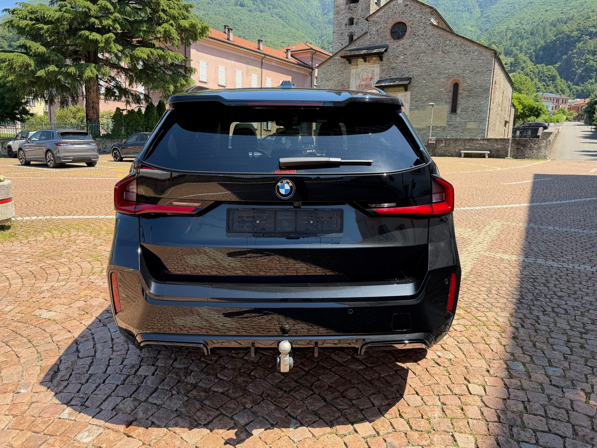 BMW X1 xDrive 23i 48V M Sport-image-4