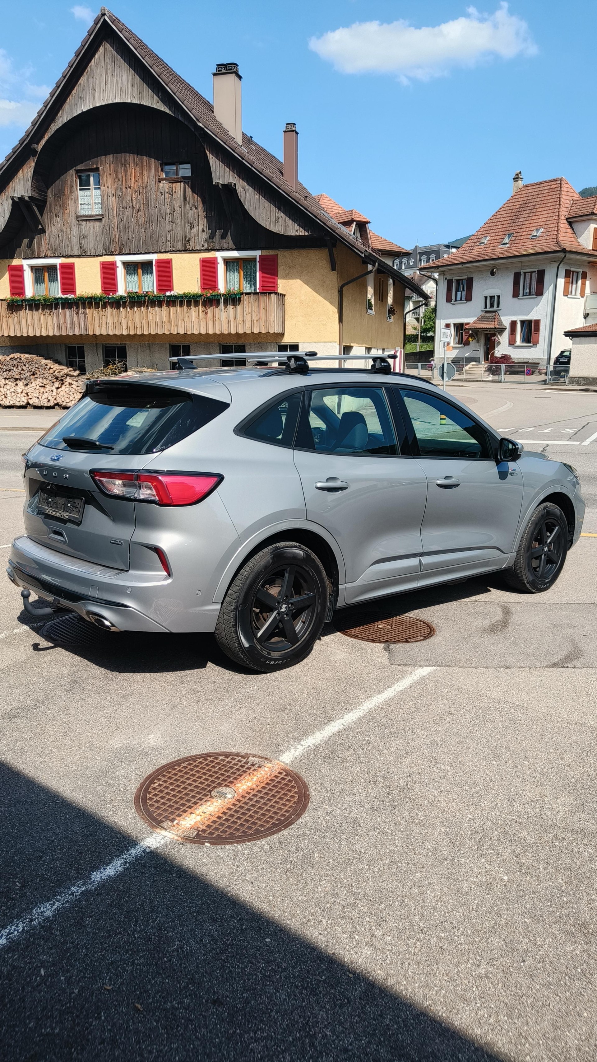 FORD Kuga 2.5 PHEV ST-Line 2WD-image-5