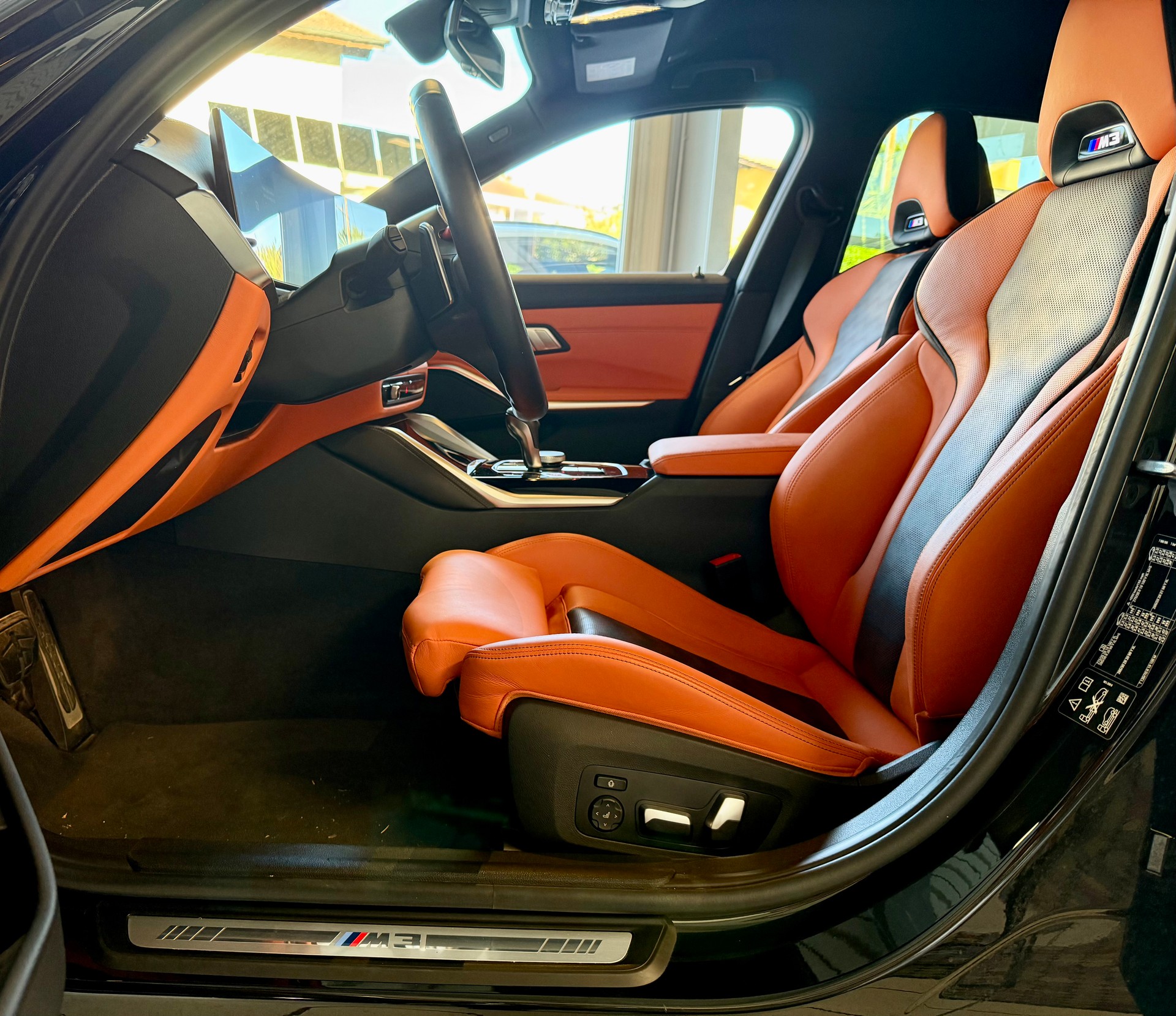 BMW M3 Competition M xDrive-image-11