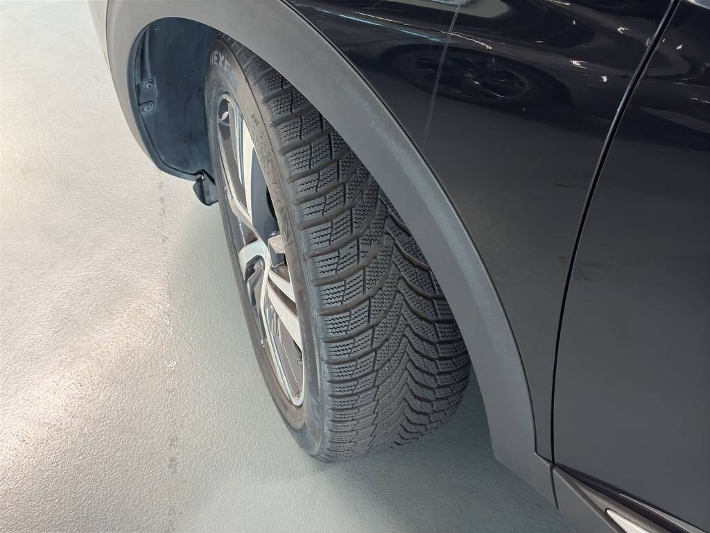 PEUGEOT 3008 1.2 PureTech Allure Pack EAT8-image-11
