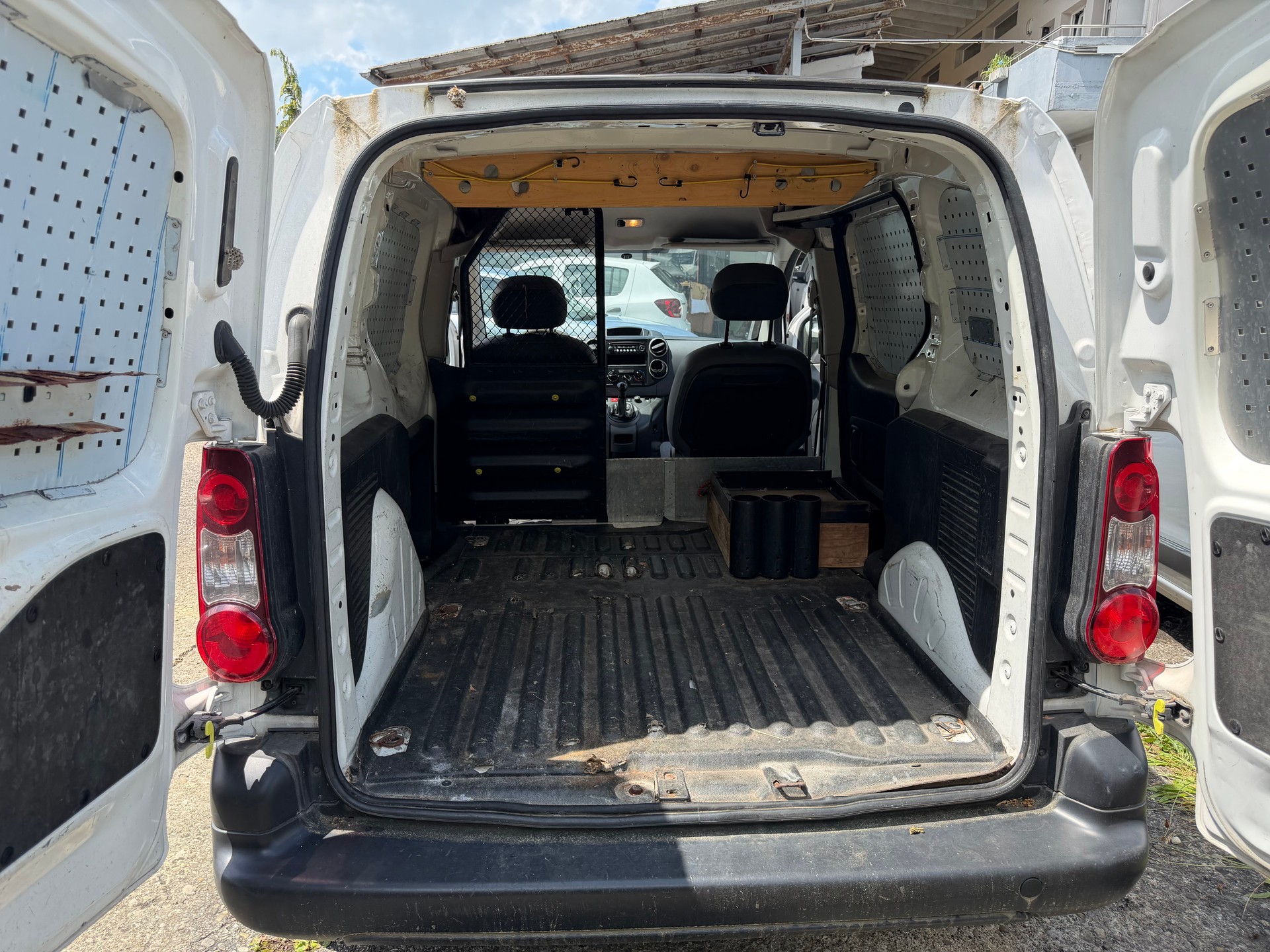 CITROEN Berlingo 1.6 VTi 98 Business-image-7