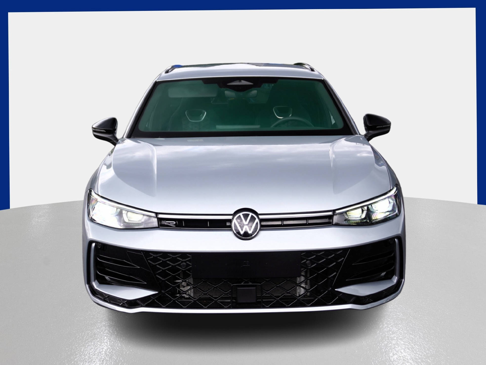 VW Passat Variant 2.0 TDI R-Line DSG 4Motion-image-1